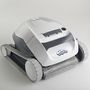Voir la diapositive 5 : Dolphin Robot electrique de piscine fond - e 10