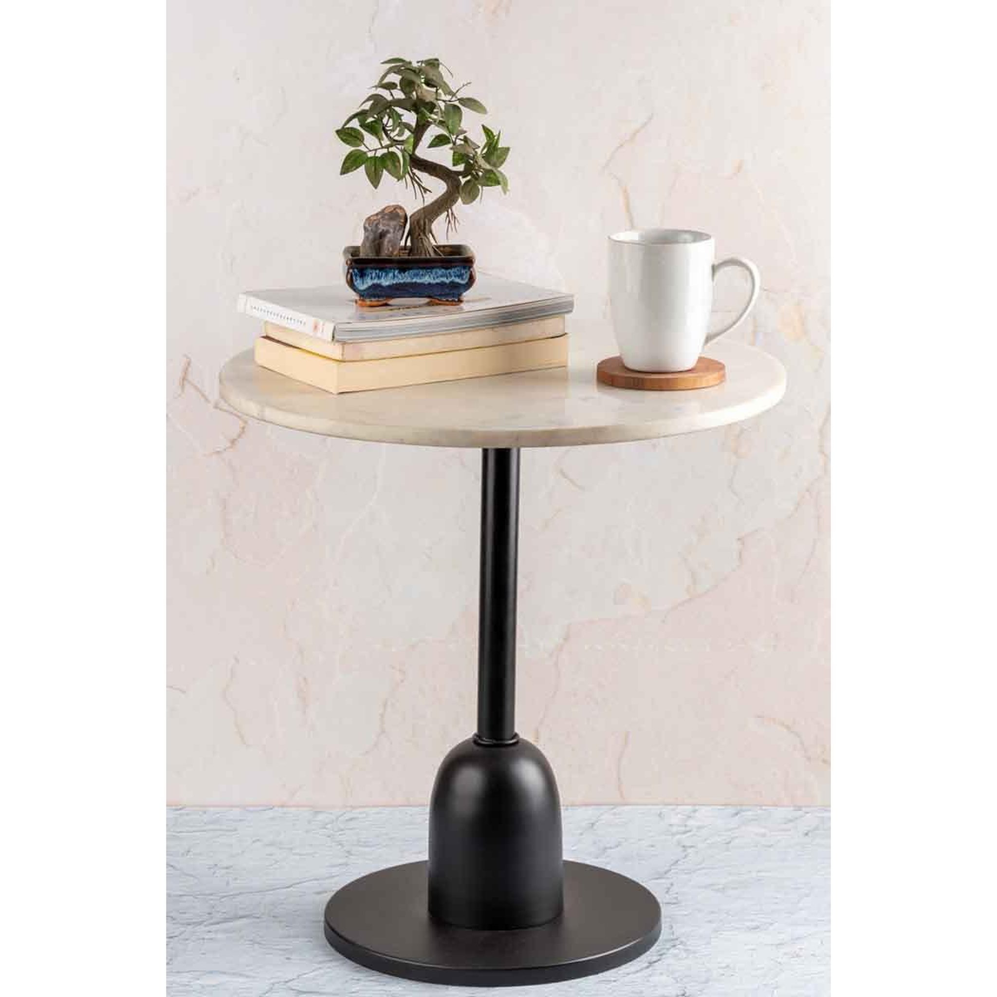 Voir la diapositive 4 : Paris Prix Table d'appoint en marbre  gordon  48cm blanc