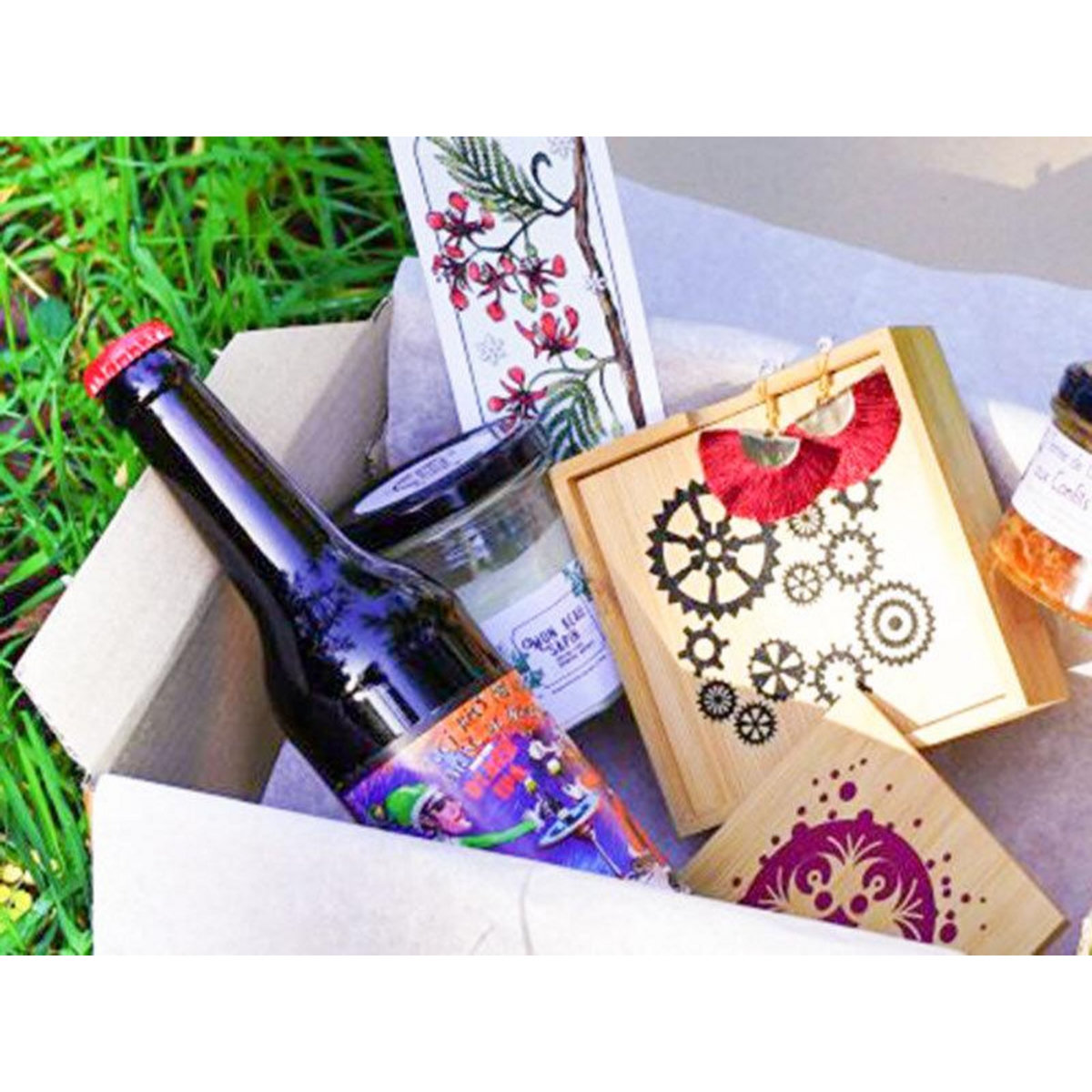 Smartbox Box surprise de produits locaux venant de Loire-Atlantique - Coffret Cadeau Sport & Aventure