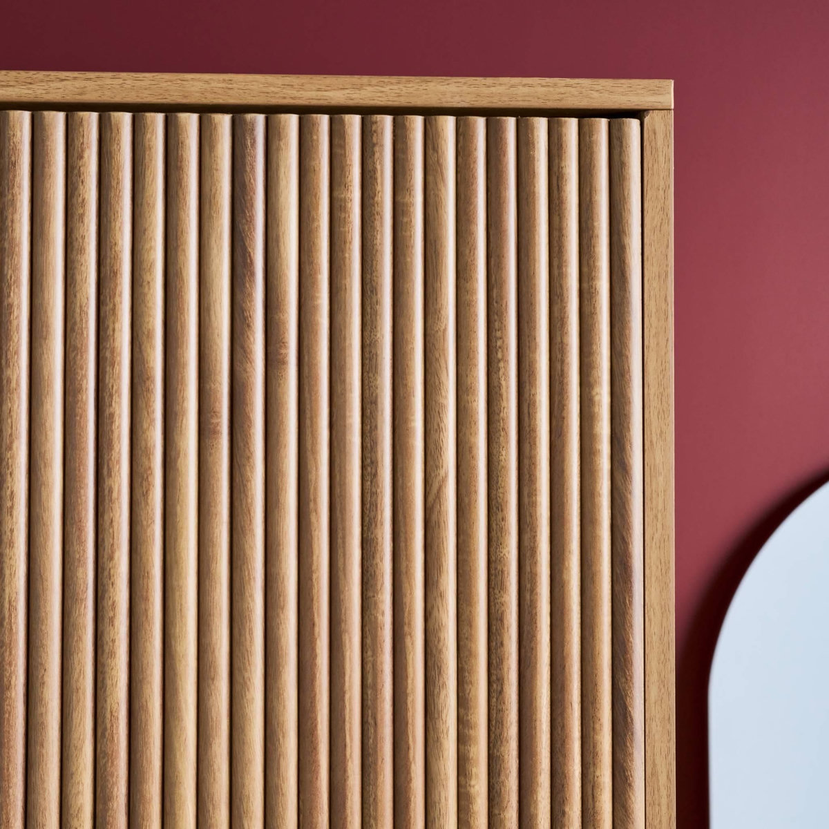 SWEEEK Dressing décor bois de manguier rainuré 2 portes - 90 x 59 x 179.5 cm - Celian