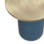 Voir la diapositive 3 : Rendez vous déco Table d'appoint ronde en métal bleu et laiton D45 cm - Lyne