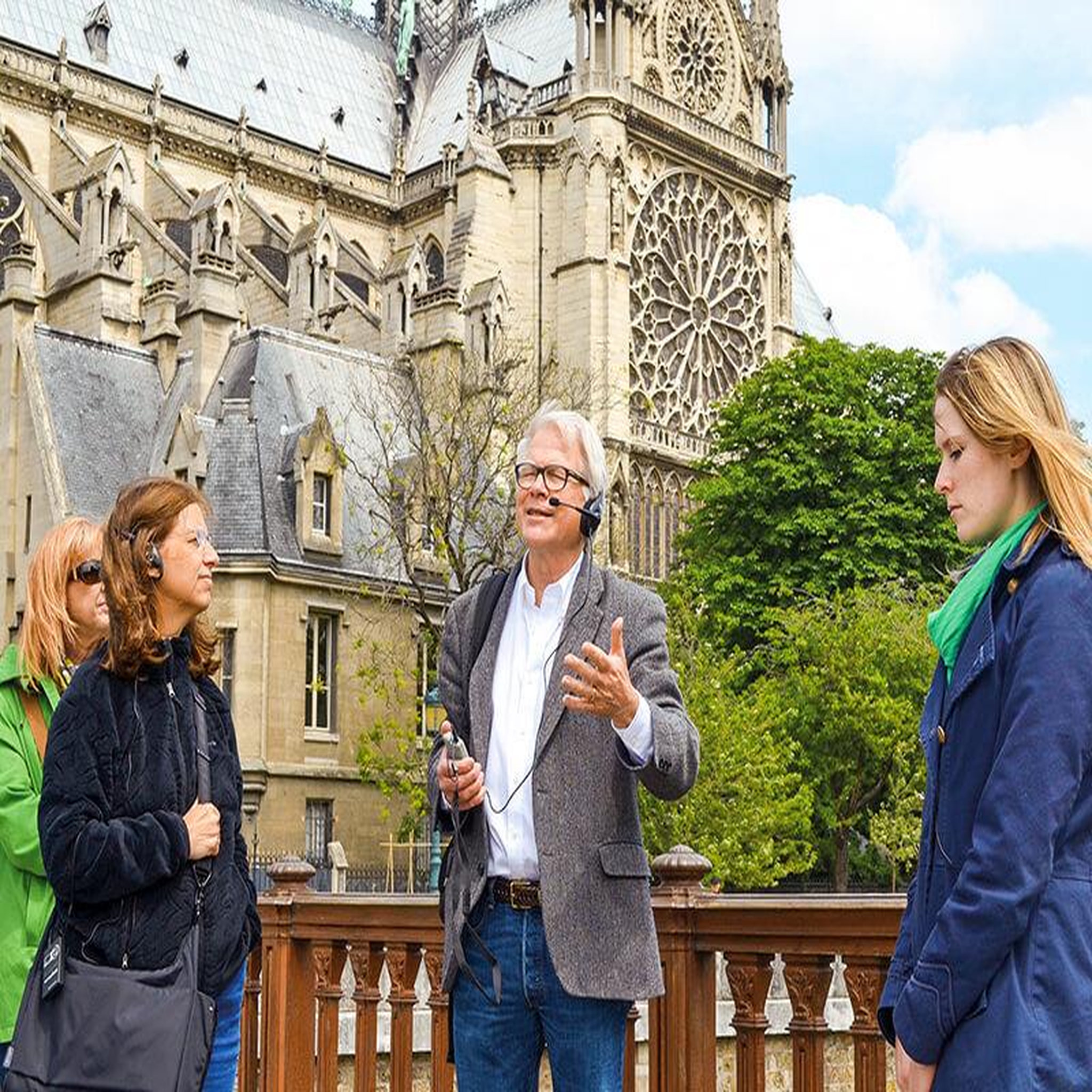 Voir la diapositive 2 : Smartbox Sorties culturelles et découvertes musées, visites guidées et spectacles - coffret cadeau multi-thèmes