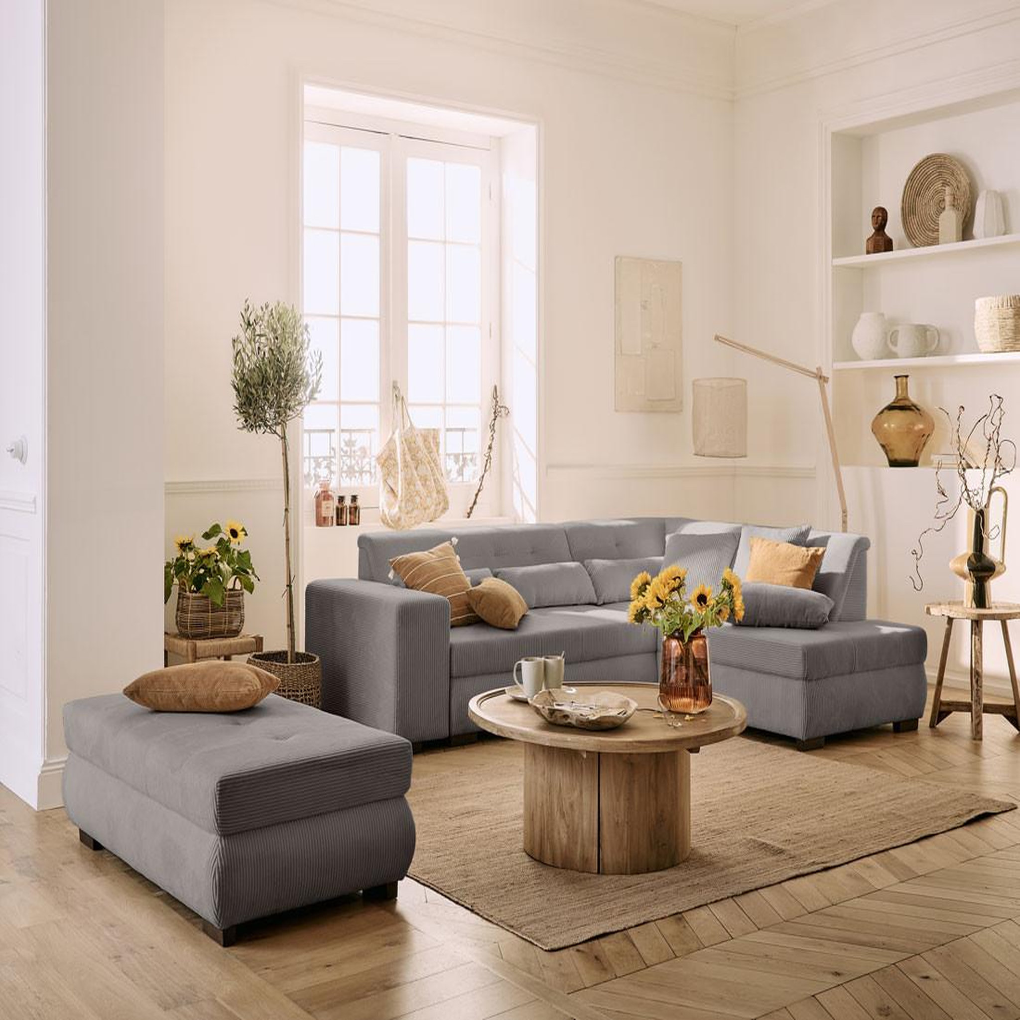 Voir la diapositive 3 : LISA DESIGN Vermont - pouf d'appoint - en velours côtelé