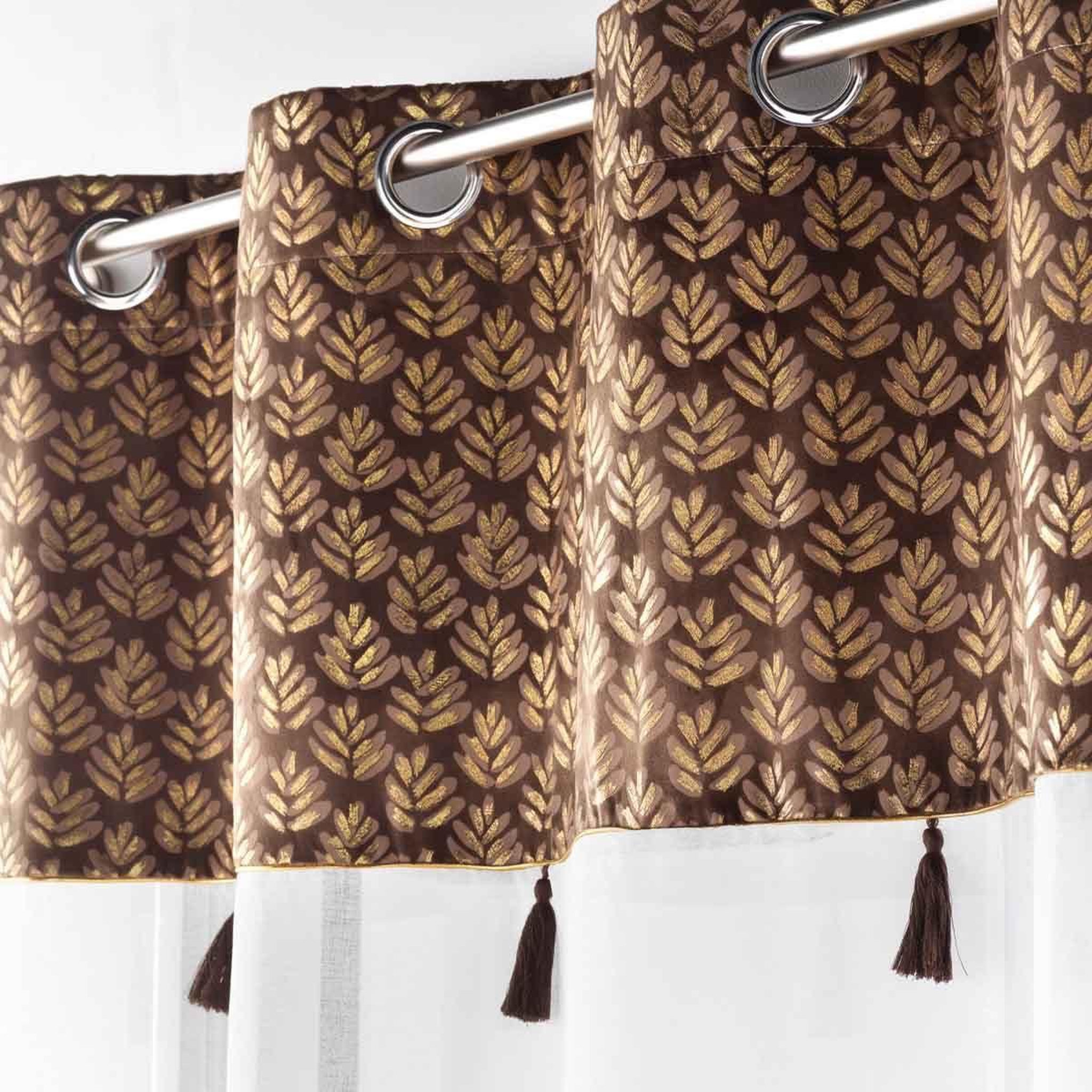 Voir la diapositive 2 : Douceur d'Intérieur Rideau voilage à œillets  evie  140x280cm chocolat