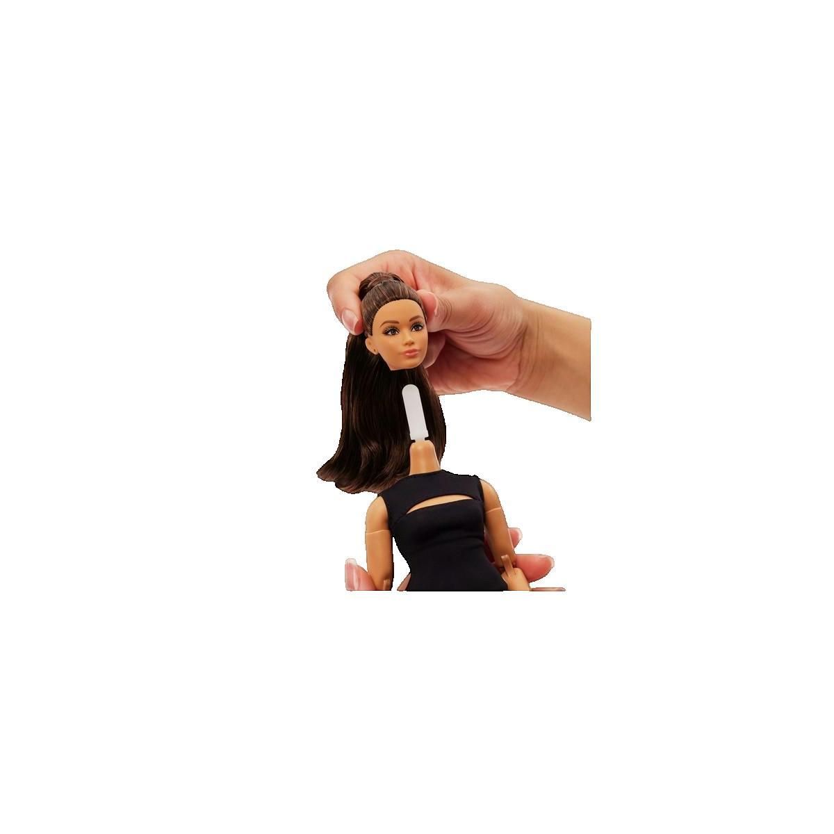 MATTEL Poupée Barbie Basics Model 05 Mattel