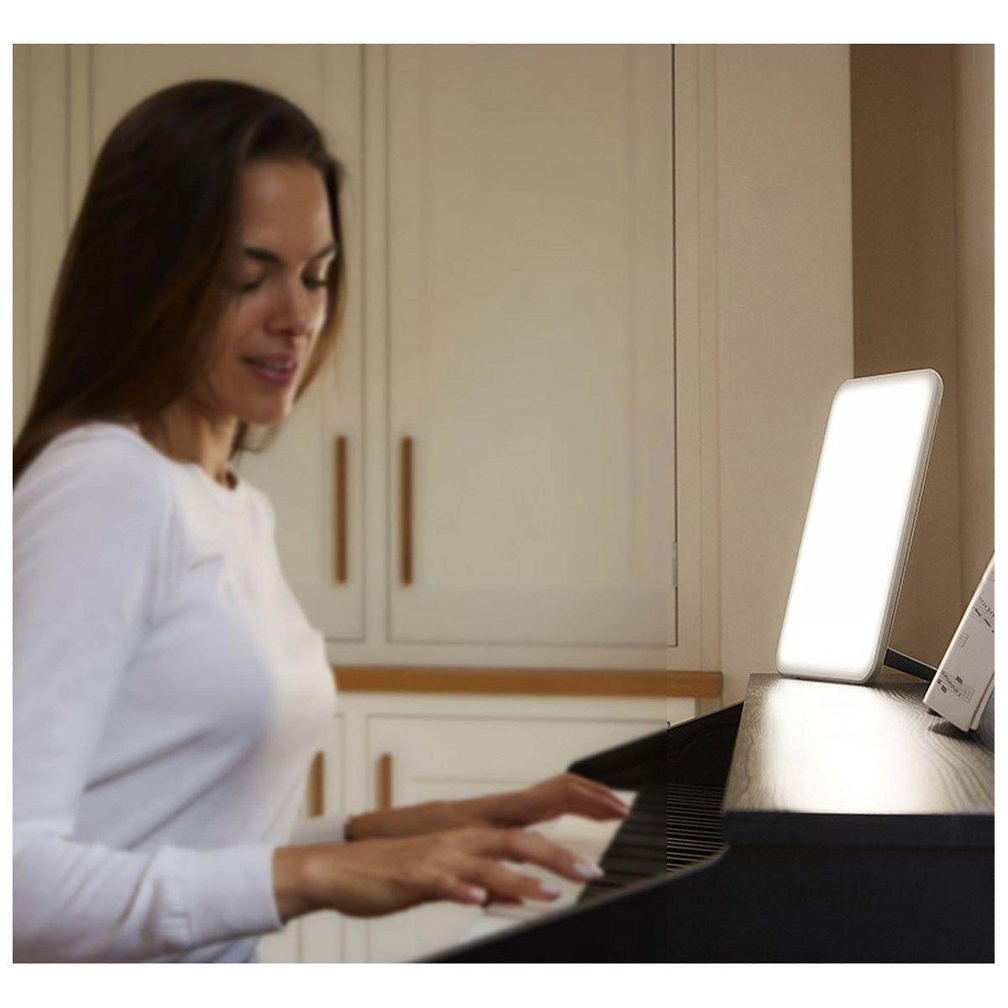 Voir la diapositive 2 : LUMIE Luminothérapie vitamin l