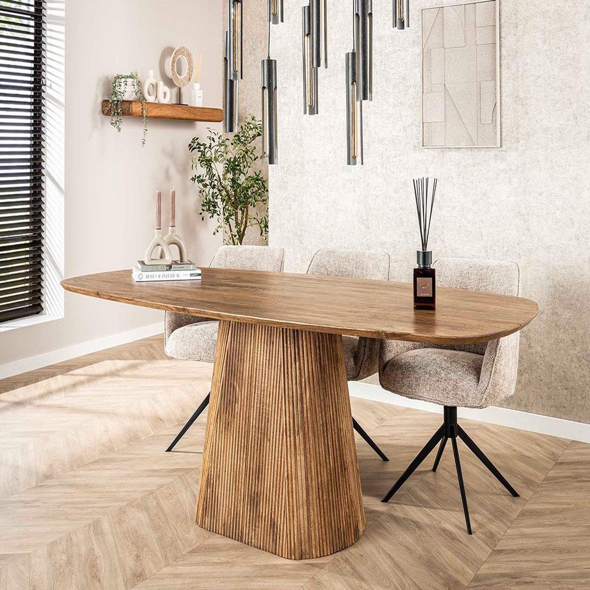 Voir la diapositive 3 : BEST MOBILIER Dayo - table à manger en bois massif de manguier - 6 à 8 personnes