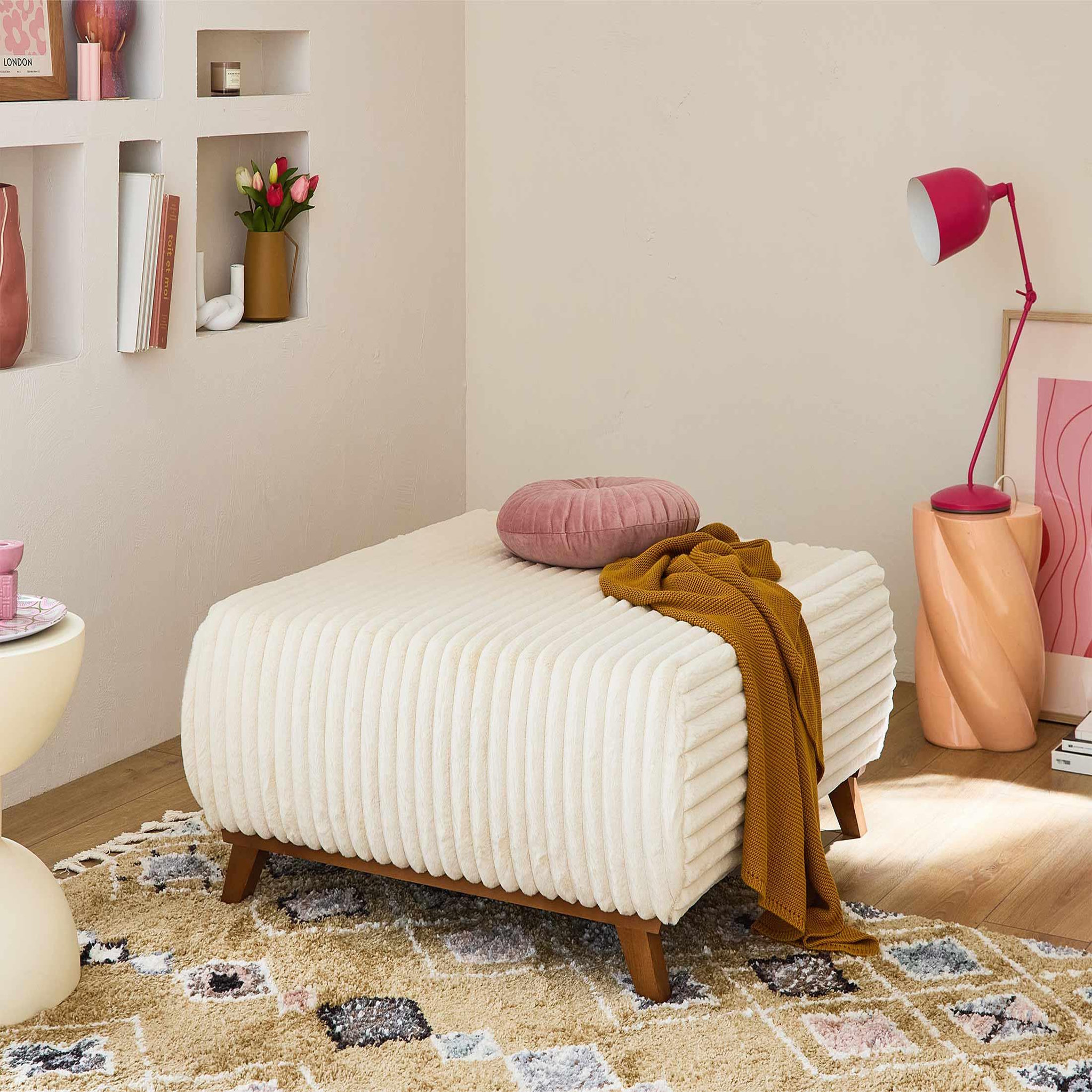 Voir la diapositive 5 : BEST MOBILIER Cristal - canapé 3 places - convertible avec coffre et grand pouf - en fausse fourrure côtelée