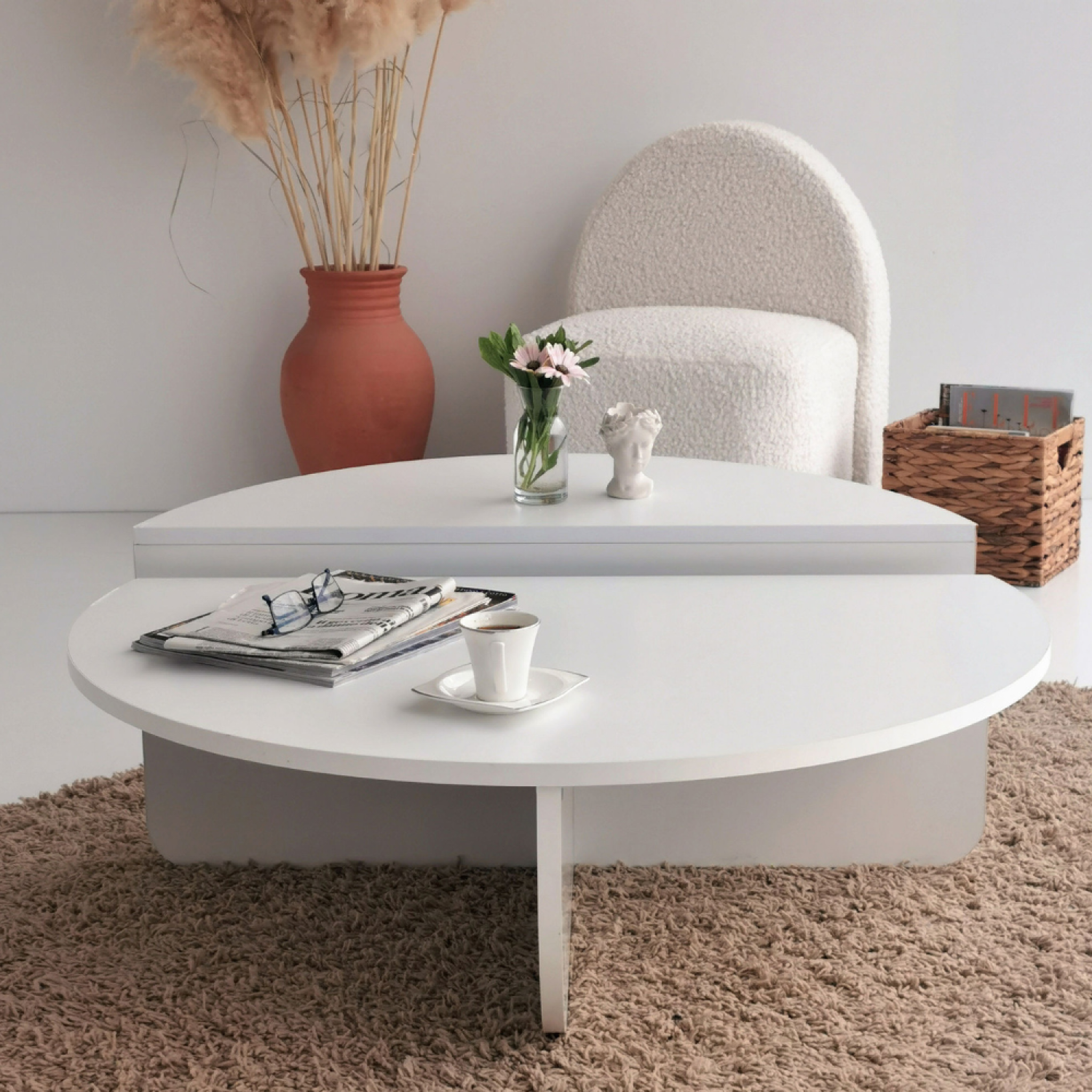 Voir la diapositive 2 : CONCEPT USINE Table basse ronde modulable blanche CARLOW