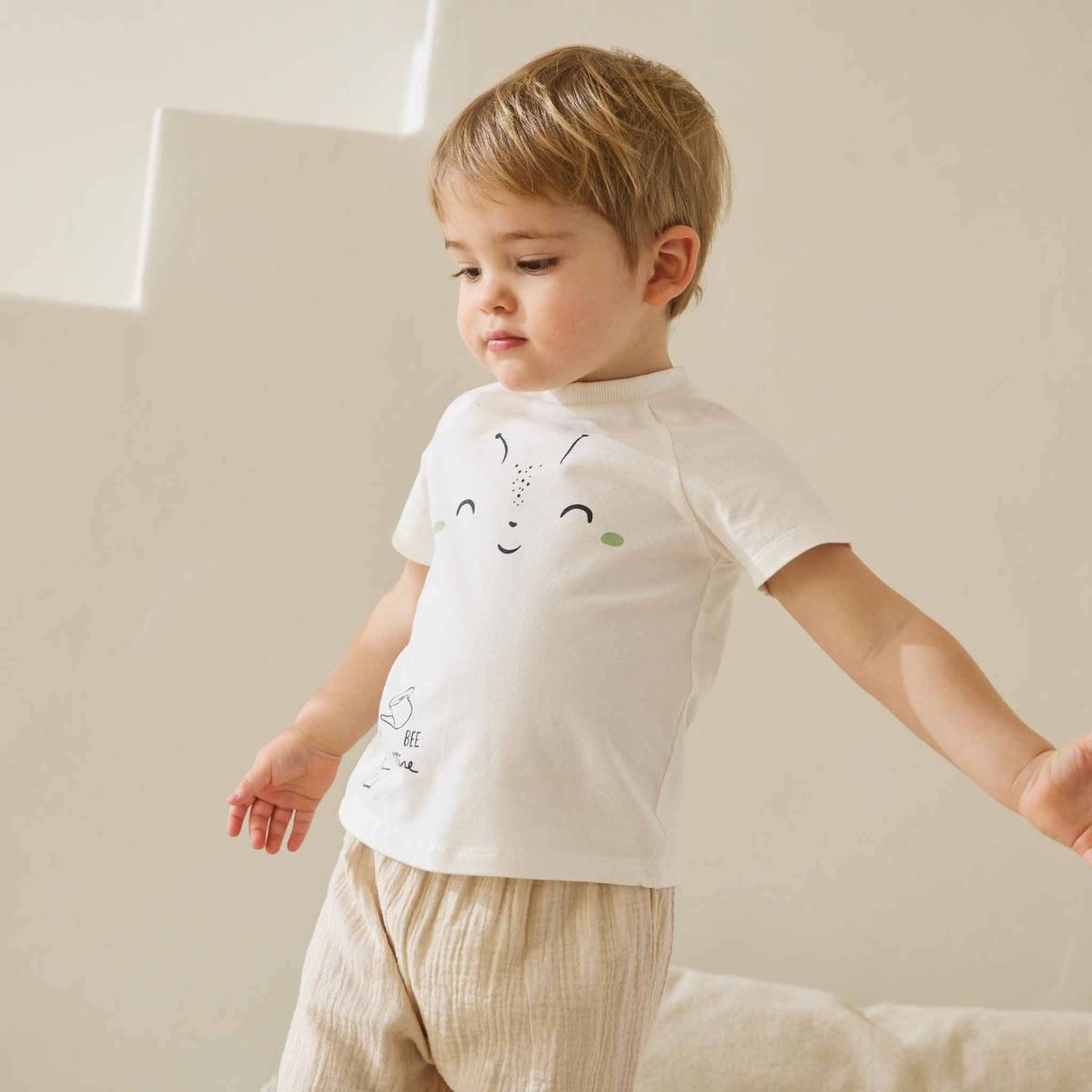Voir la diapositive 6 : Petit Béguin Ensemble bébé t-shirt et pantalon en gaze de coton eden