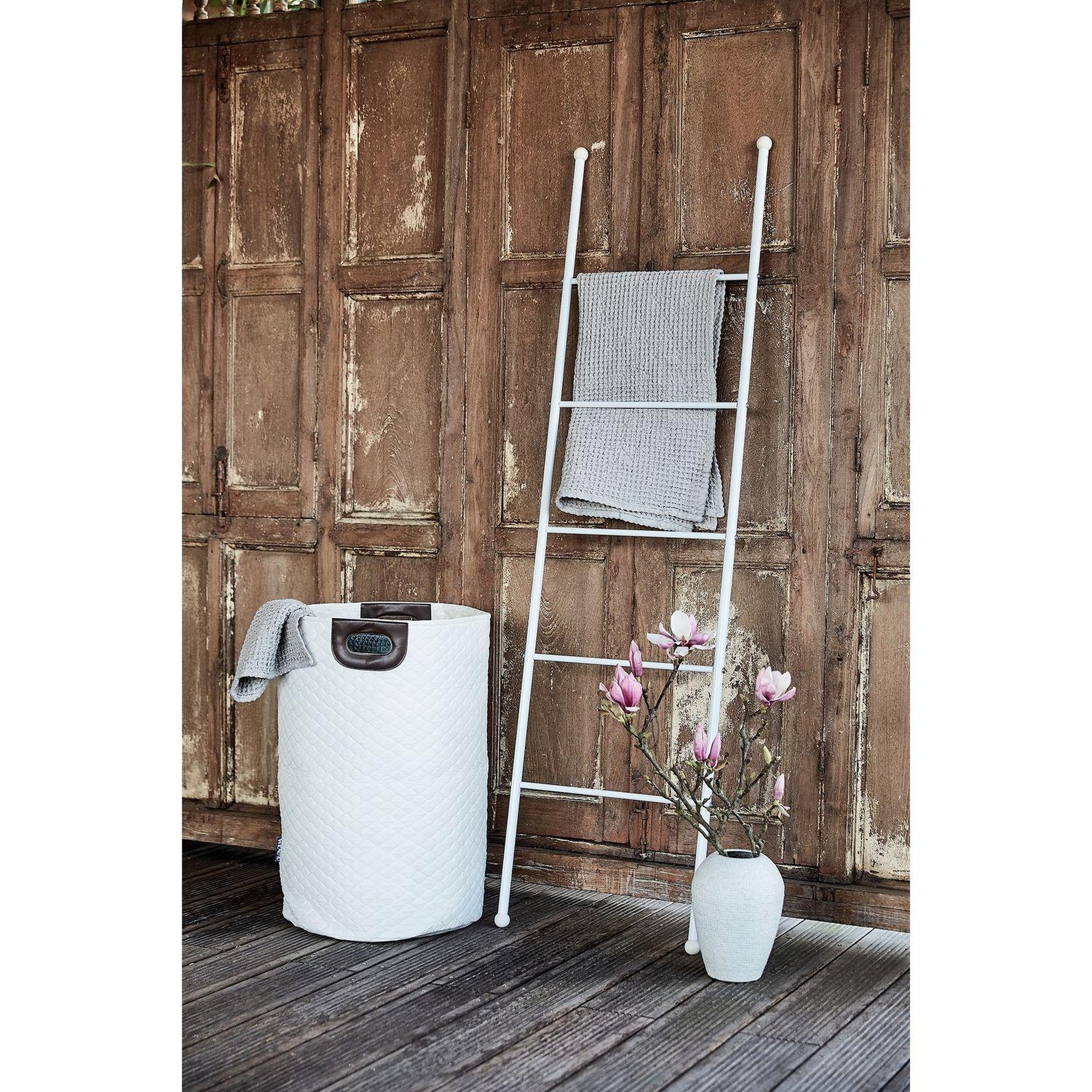 Voir la diapositive 2 : Wenko Echelle porte-serviette bord de mer viva - l. 43 x h. 156 cm - blanc