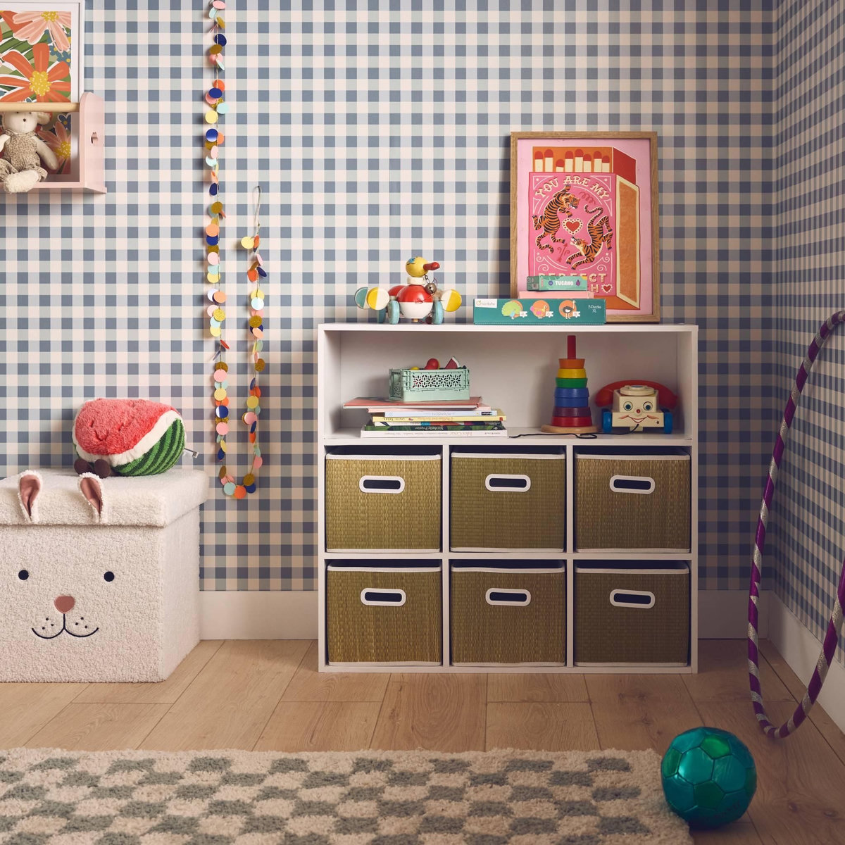 SWEEEK Meuble de rangement pour enfant avec 7 compartiments et 6 paniers en fibre végétale