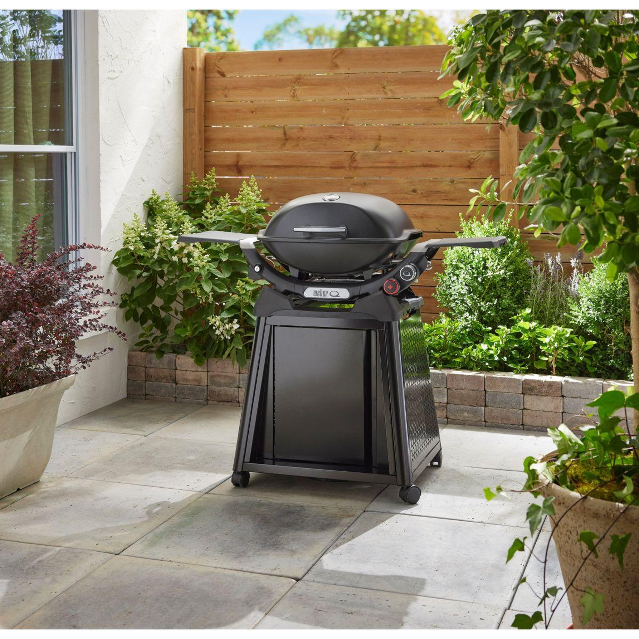Voir la diapositive 5 : Weber Barbecue gaz q 2800n black, sur chariot, 2 brûleurs, surface de cuisson 51x41 cm