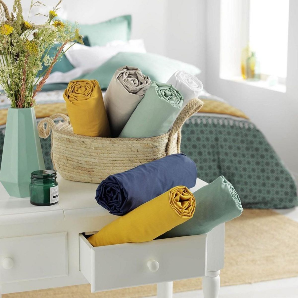 Douceur d'Intérieur Drap housse 160x200 cm uni coton bio 57 fils Biolina bleu nuit