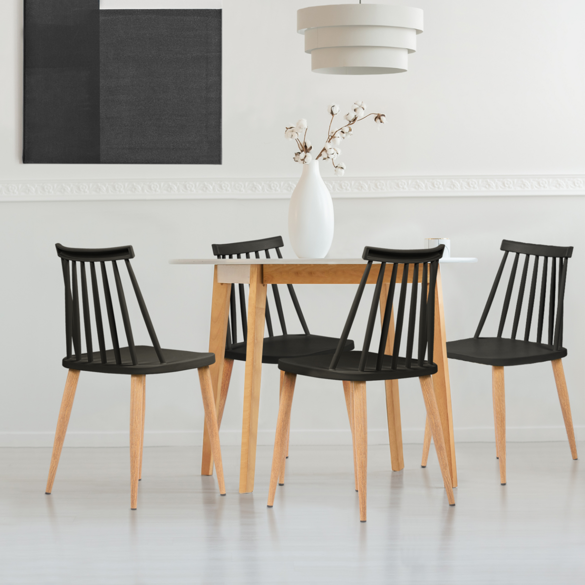 ID MARKET Lot de 4 chaises LILY noires pour salle à manger