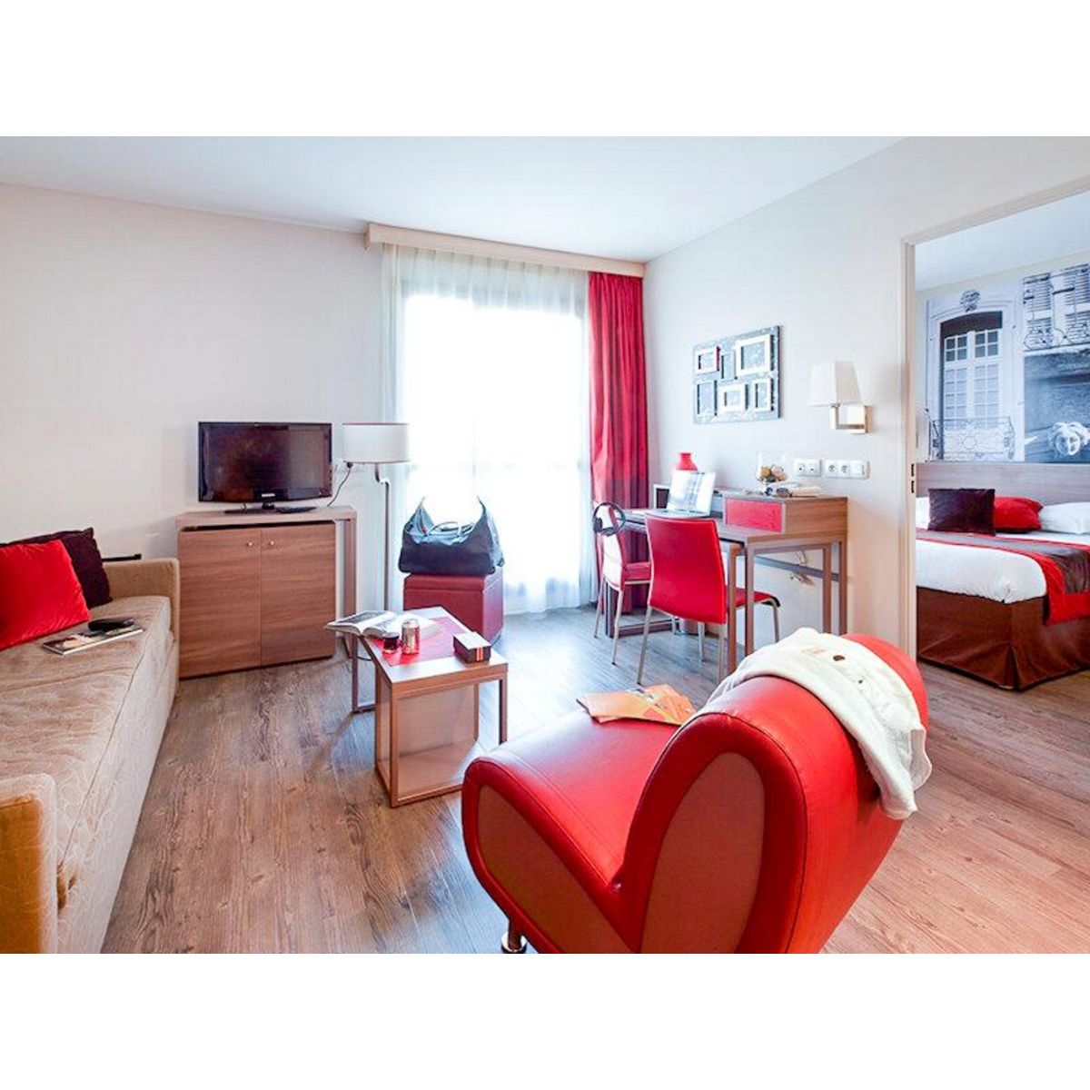 Smartbox 3 jours en famille à Aix-en-Provence dans un appartement 4* - Coffret Cadeau Séjour