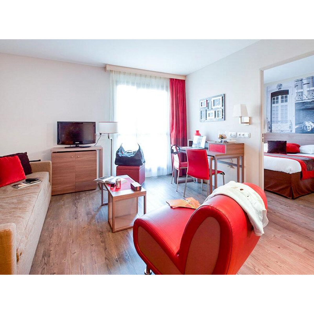 Smartbox 3 jours en famille à Aix-en-Provence dans un appartement 4* - Coffret Cadeau Séjour