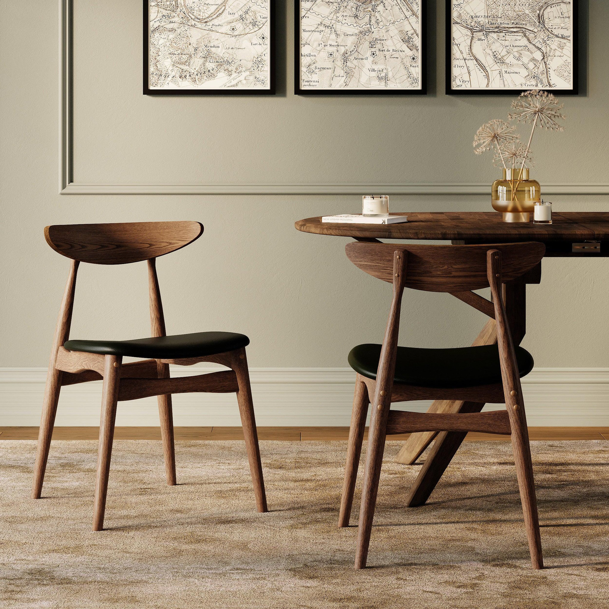 Voir la diapositive 2 : MAISON PAVANE Lot de 2 chaises en cuir synthétique noir et bois d'hévéa-josette
