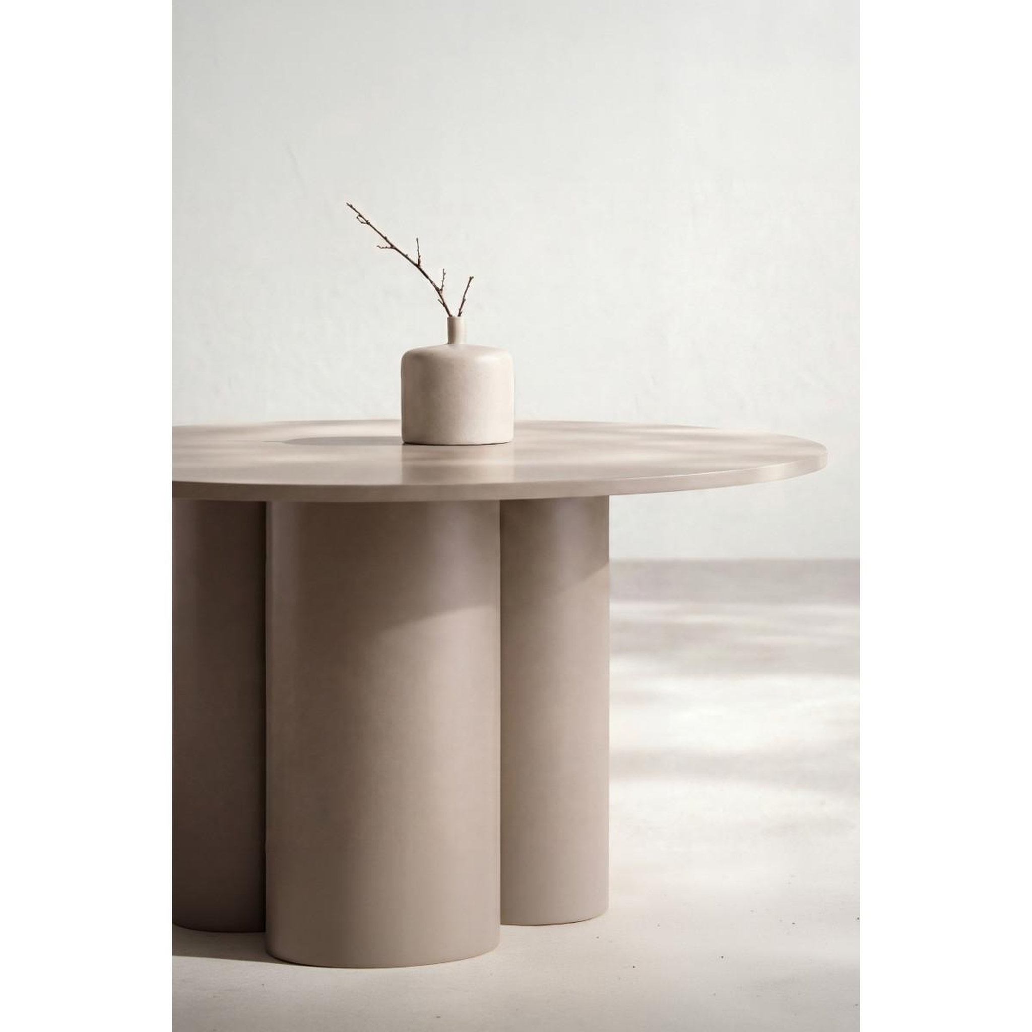 Voir la diapositive 4 : Paris Prix Table basse ronde  olivia  80cm marron