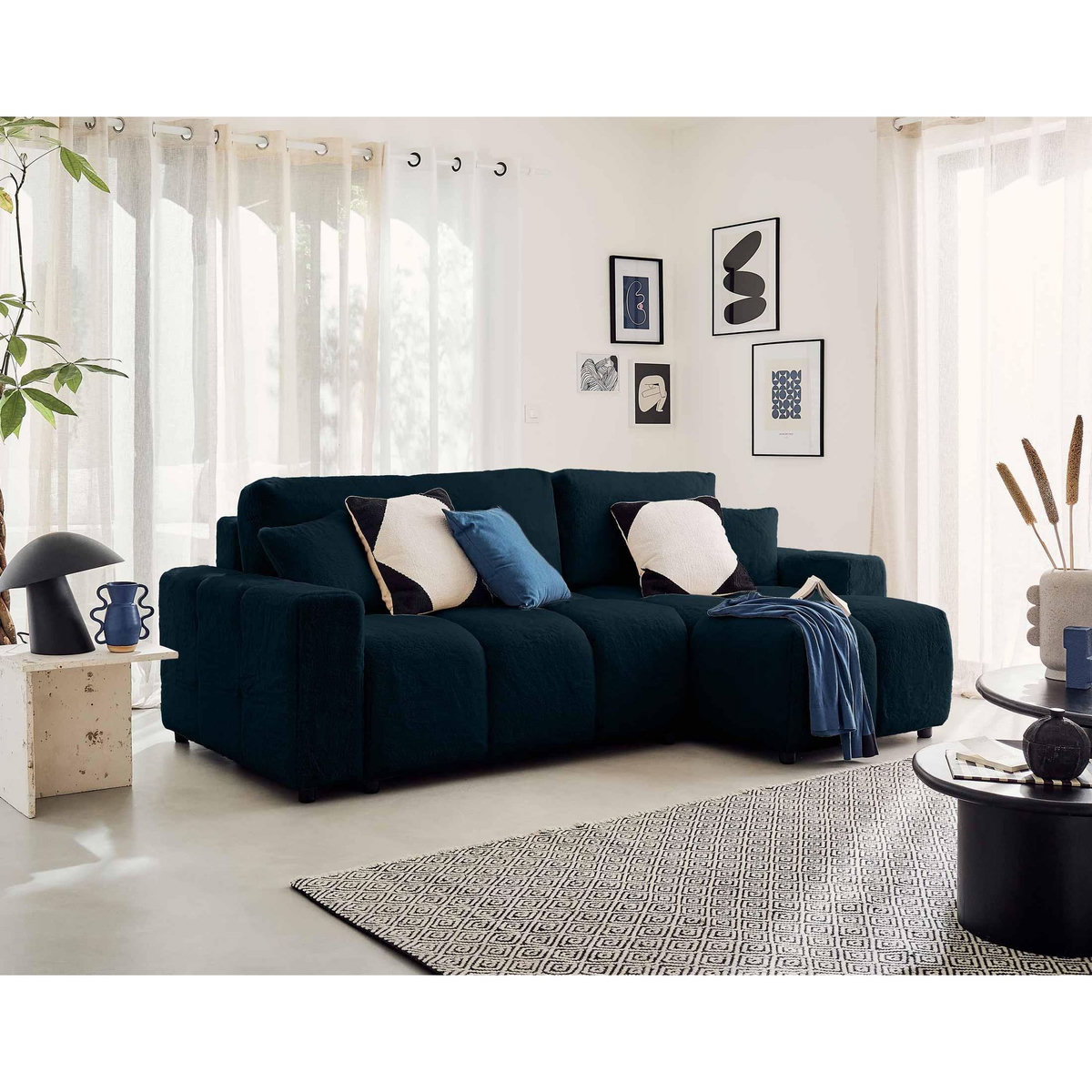 LISA DESIGN Crocus - canapé d'angle réversible - 4 places - convertible avec coffre - en fausse fourrure