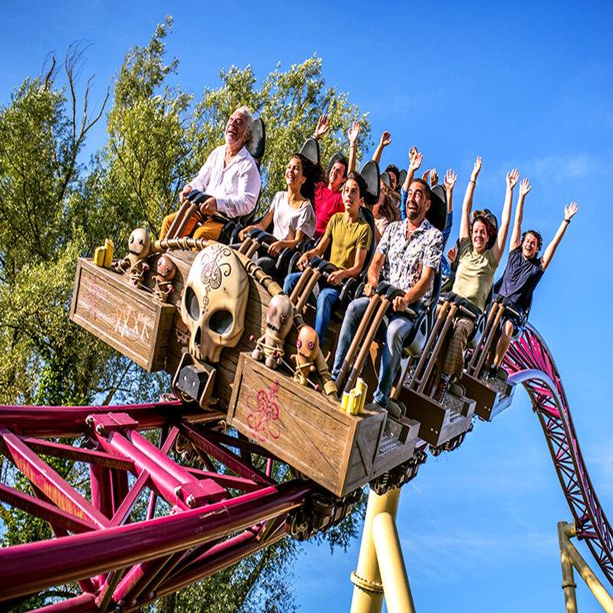 Voir la diapositive 3 : Smartbox Walibi rhône-alpes : entrées 2 adulte - coffret cadeau multi-thèmes