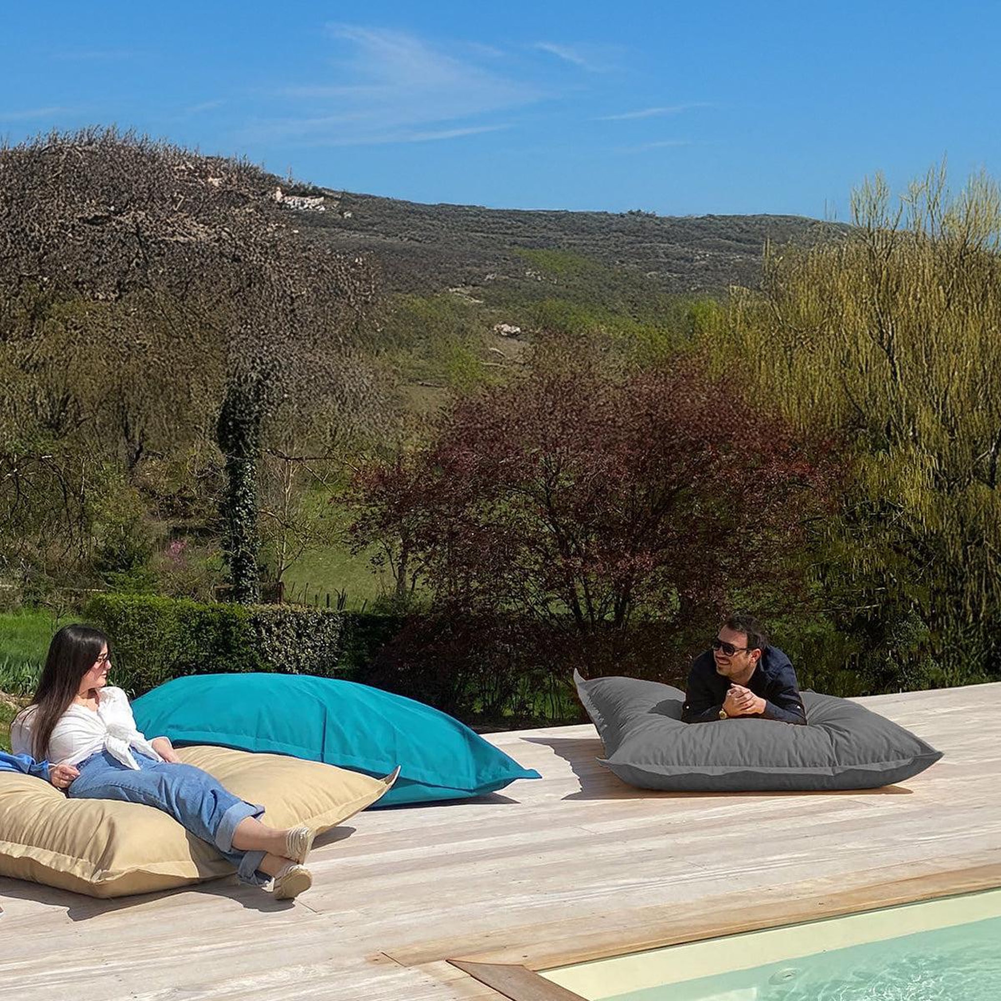 Voir la diapositive 2 : MATELAS POUR TOUS Matelas pour tous | pouf géant florida 140x180cm