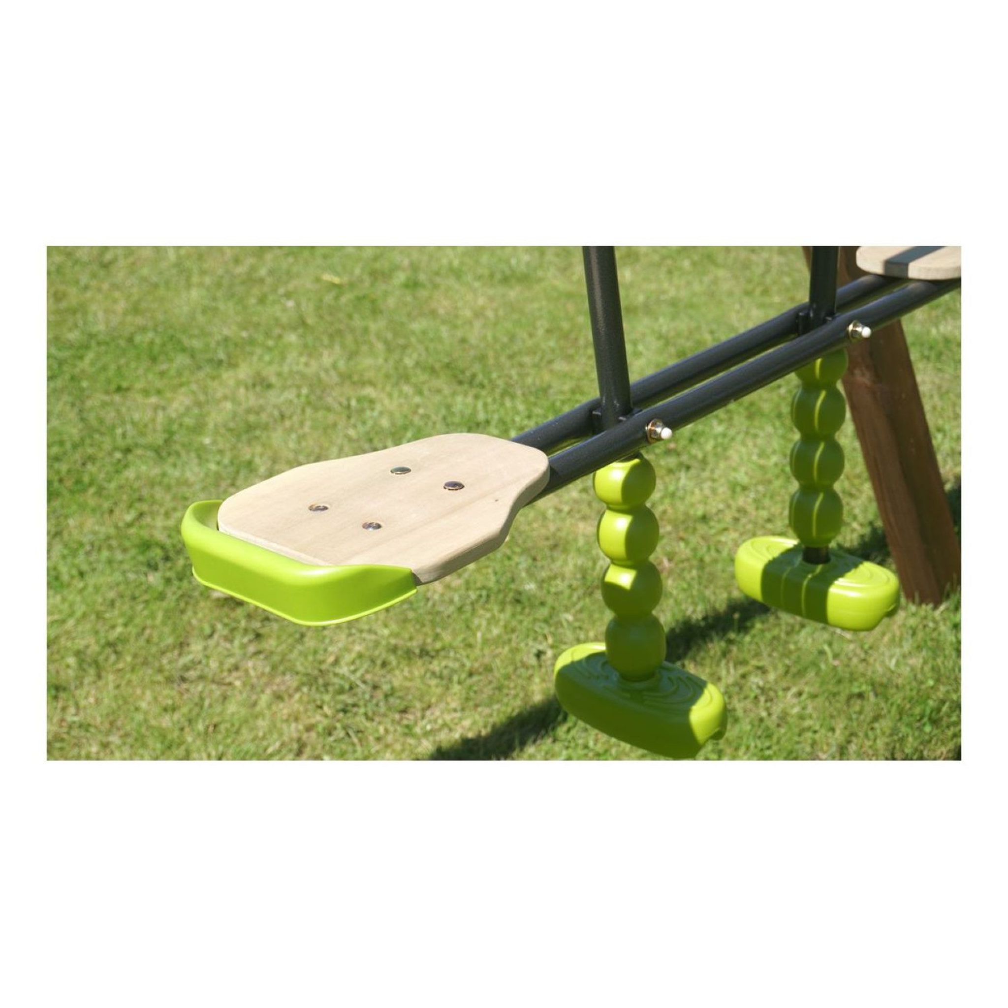 Voir la diapositive 4 : Soulet Portique balançoire avec toboggan - Bois - H2,24 m - TREFLE 