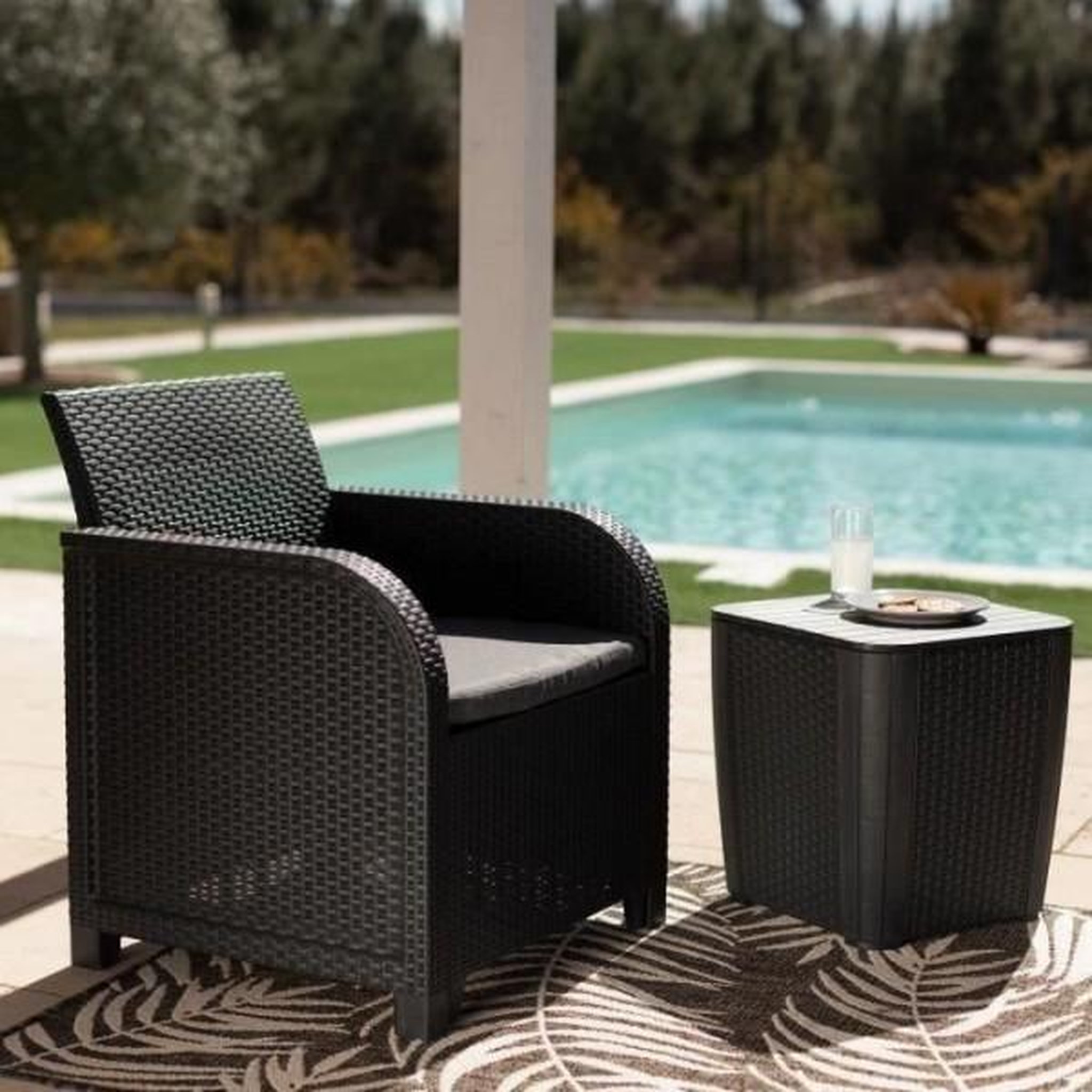 Voir la diapositive 2 : ALLIBERT by KETER Fauteuil de jardin avec coussin - en résine - Allibert by KETER - SanRemo - Gris graphite