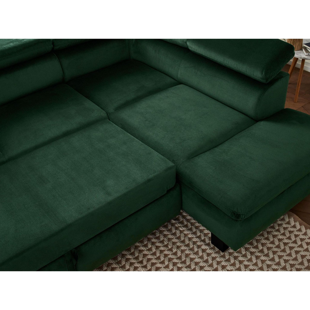 LISA DESIGN Nairobi - canapé d'angle convertible - en velours - 5 places - avec têtières - droit