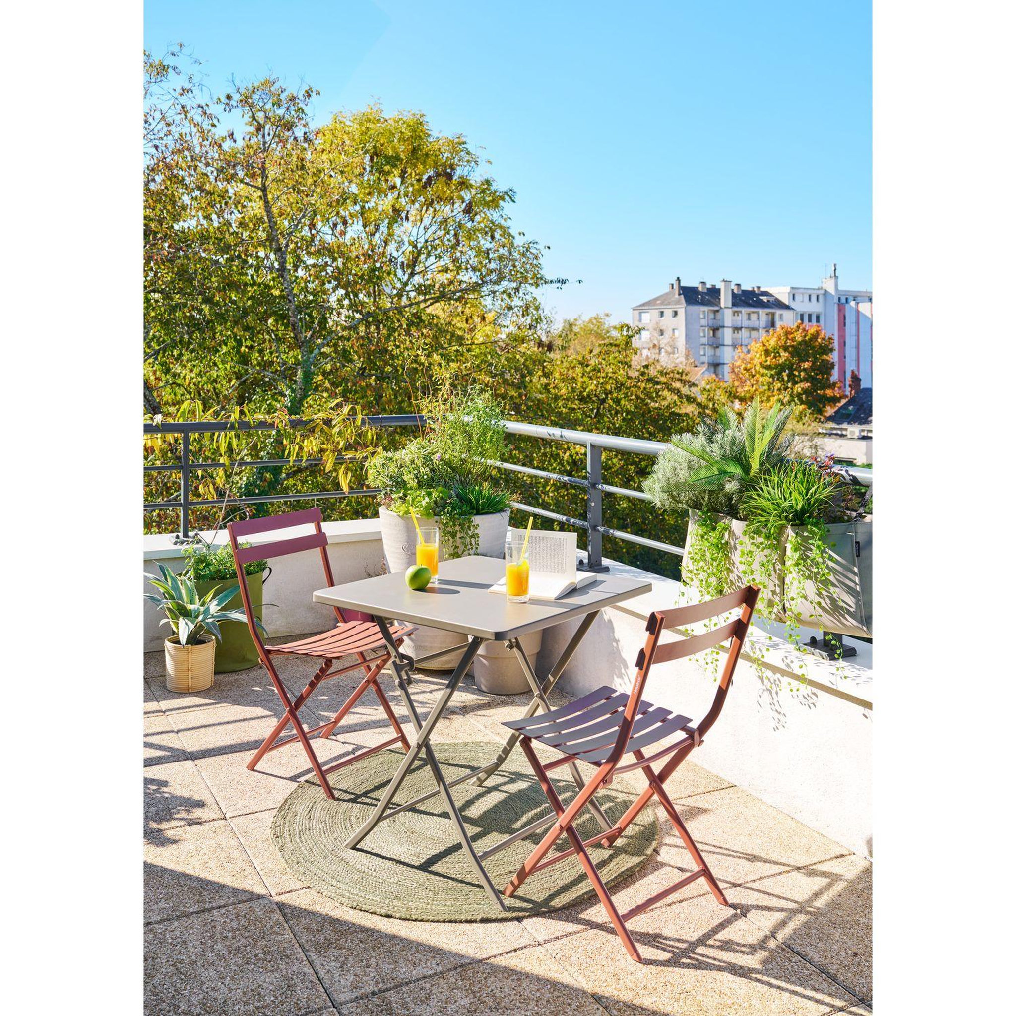 Voir la diapositive 5 : HESPERIDE Table de jardin carrée Greensboro 70 x 70 cm Café - Hespéride