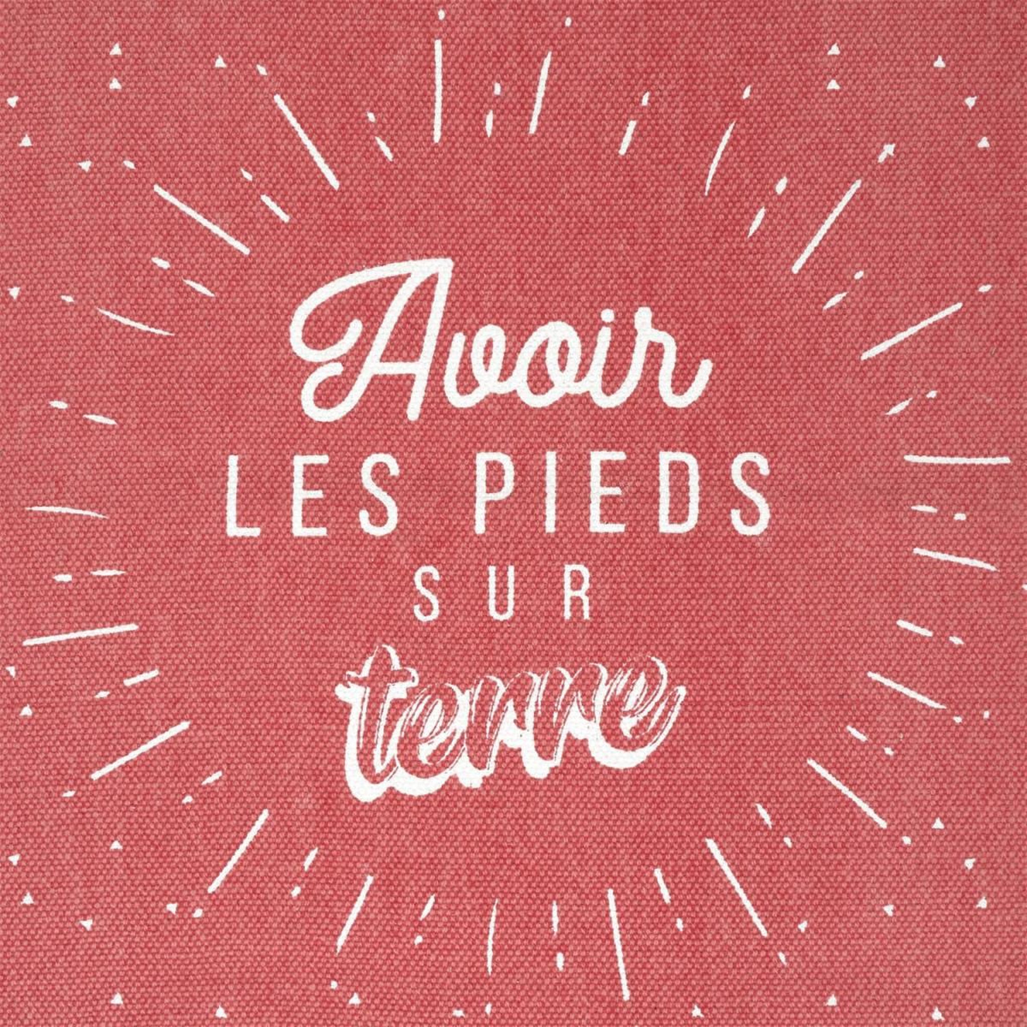 Voir la diapositive 2 : The Home Deco Factory Tapis déco  les pieds sur terre  50x80cm rouge