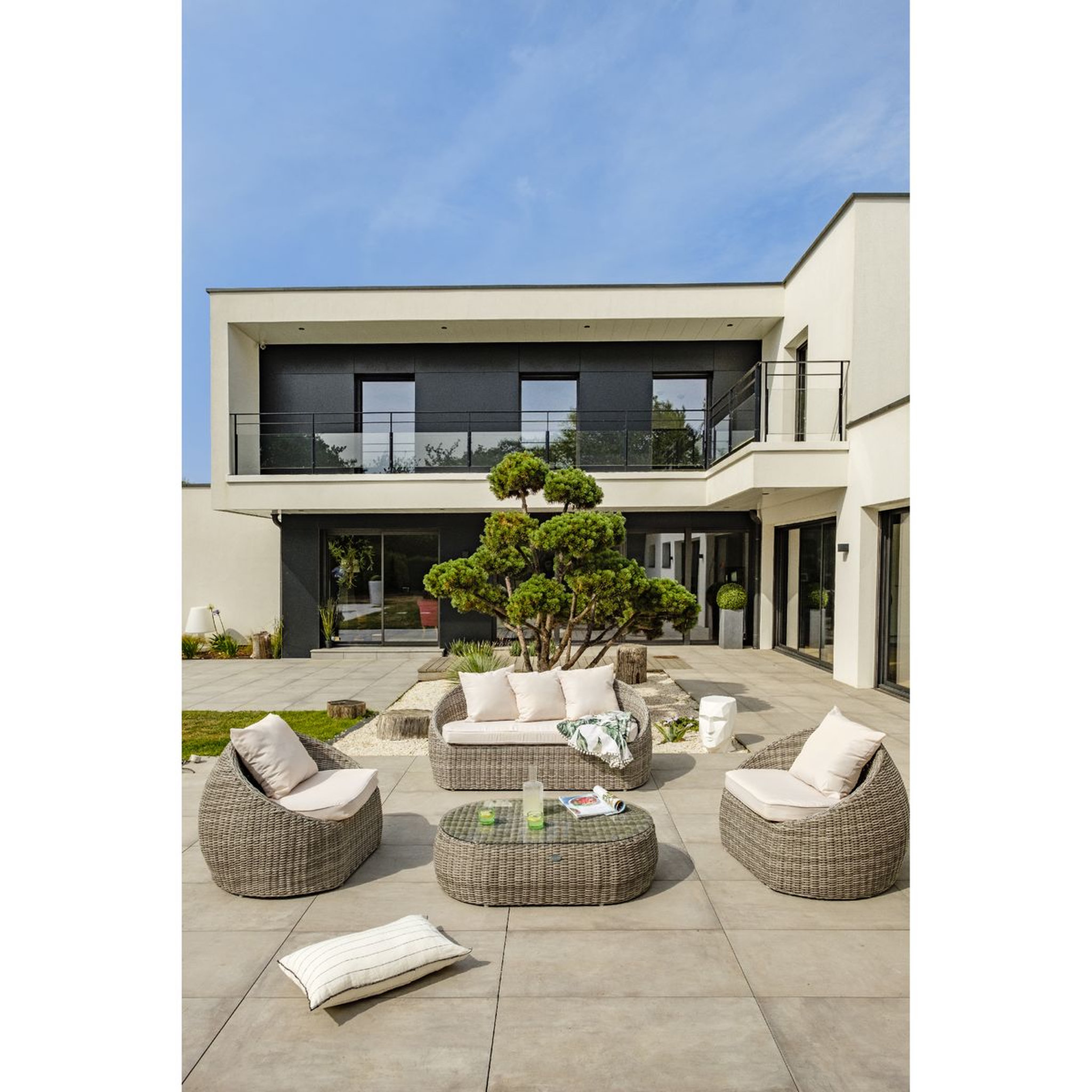 Voir la diapositive 3 : DCB GARDEN Salon bas de jardin 5 personnes en résine tressé gris ISA