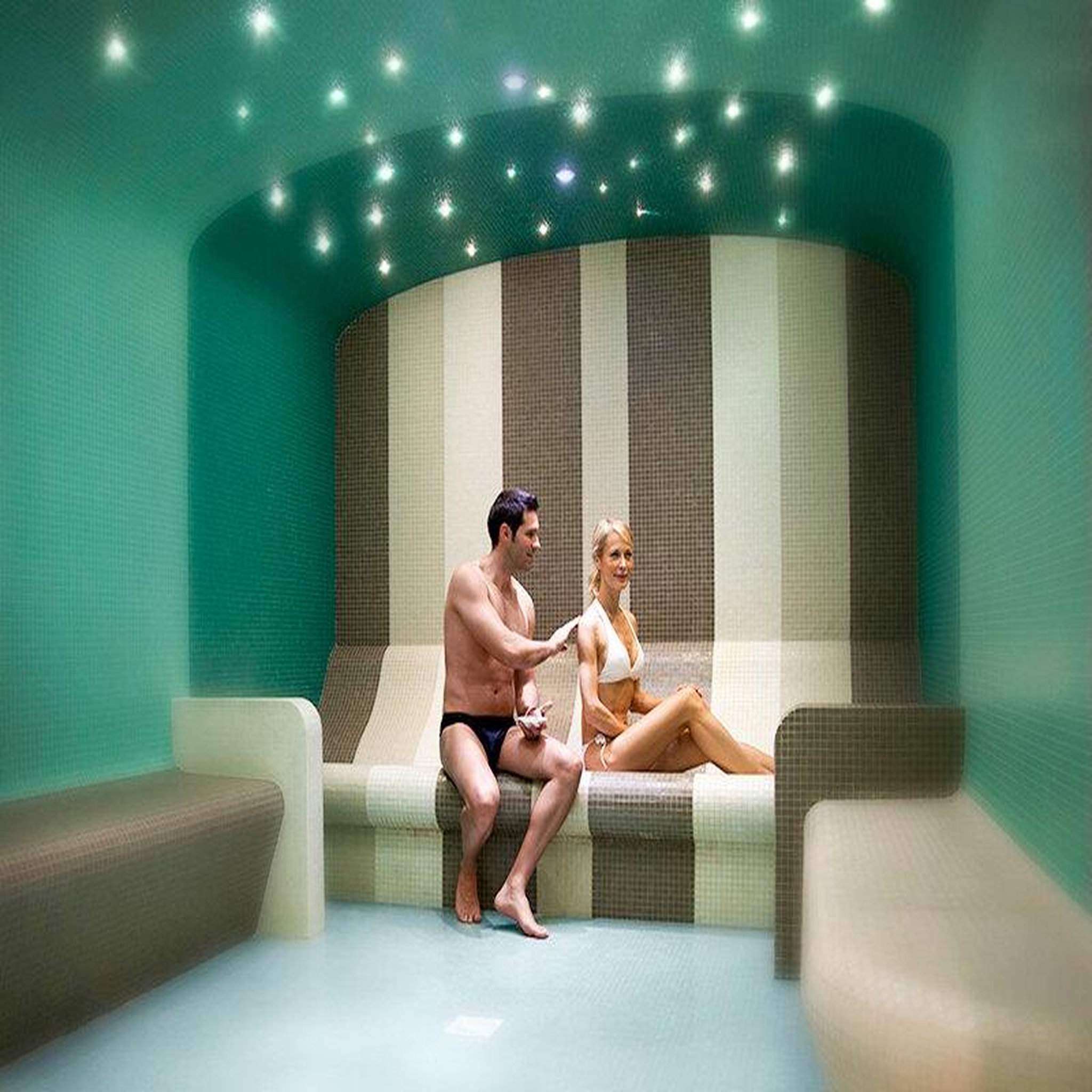Voir la diapositive 2 : Smartbox Détente à 2 : parcours hydro ressourçant avec 3 soins et accès au spa thermal près d'alençon - coffret cadeau bien-être