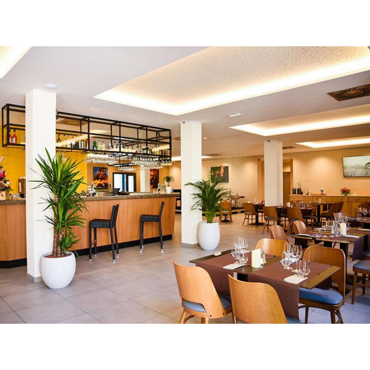 Smartbox Séjour de 3 jours à Bagnères-de-Luchon avec champagne en hôtel 4* - Coffret Cadeau Séjour