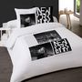 Voir la diapositive 1 : Dourev Housse de couette 200x200 NY BY NIGHT + 2 taies 100% coton