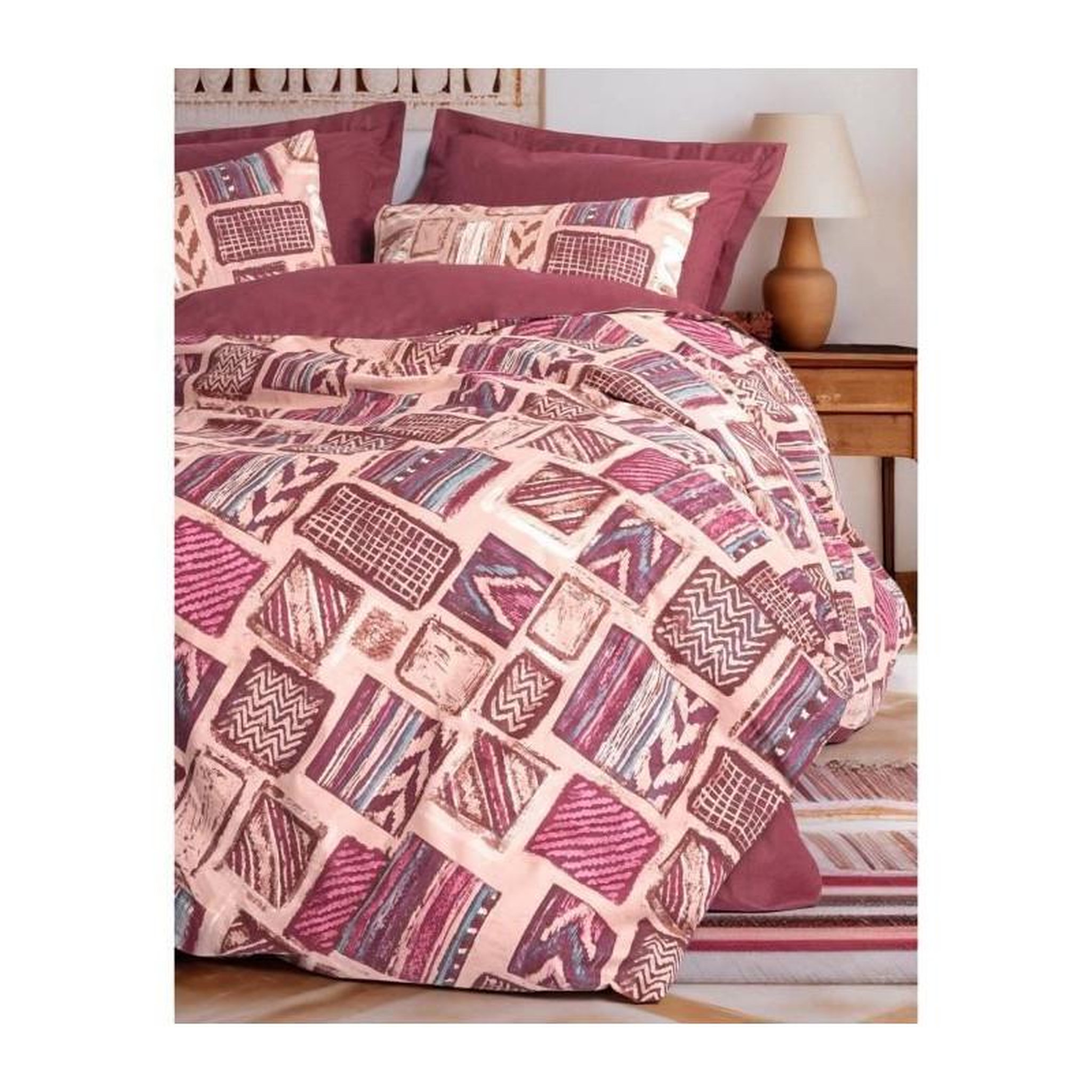 Voir la diapositive 3 : GENERIQUE Parure de lit - 129CTN64840 - 1 housse de couette 220 x 240 cm + 2 taies d'oreiller 60 x 60 cm - 100% coton ranforcé - Rouge