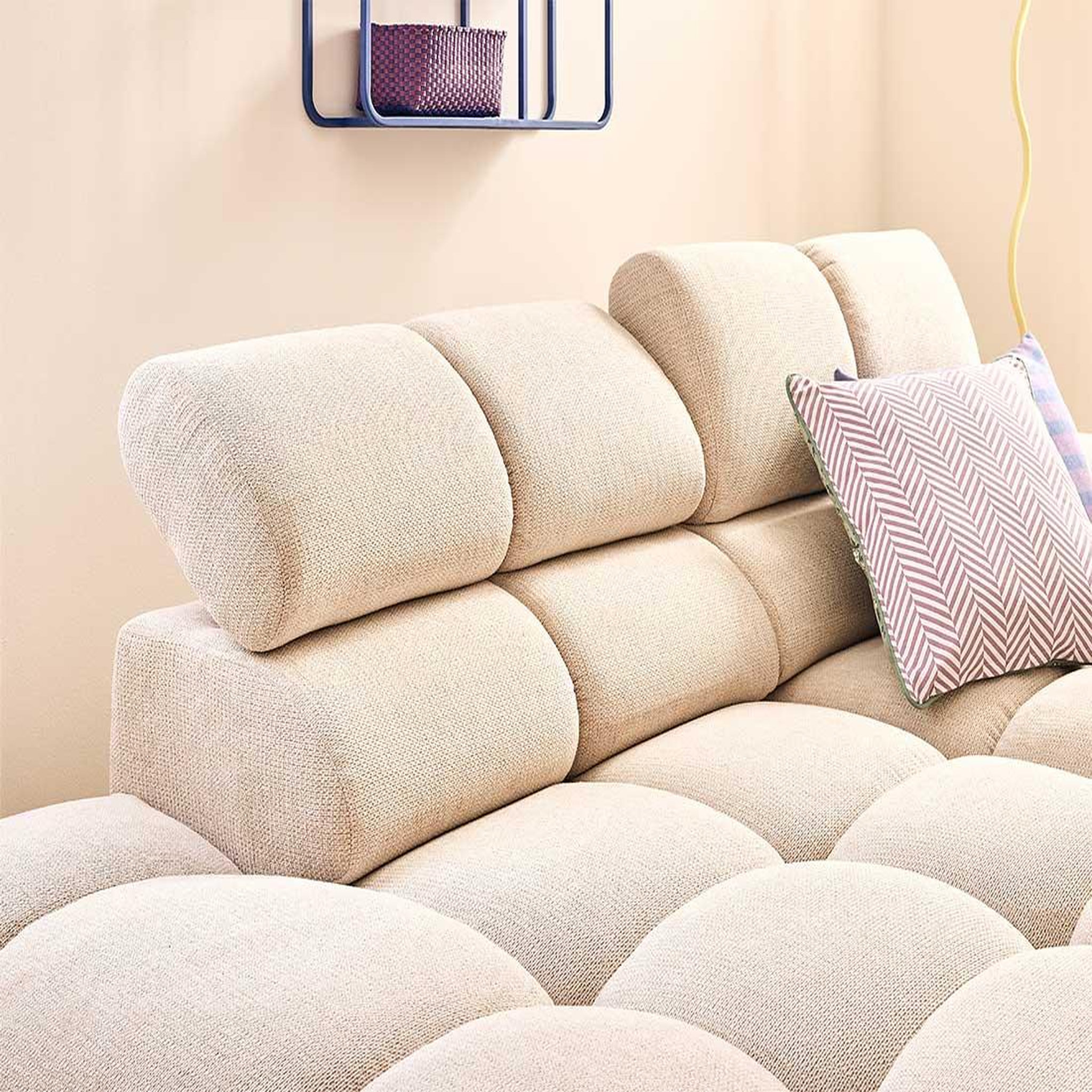 Voir la diapositive 5 : LISA DESIGN Matera - canapé d'angle gauche 4 places avec têtières réglables en tissu texturé