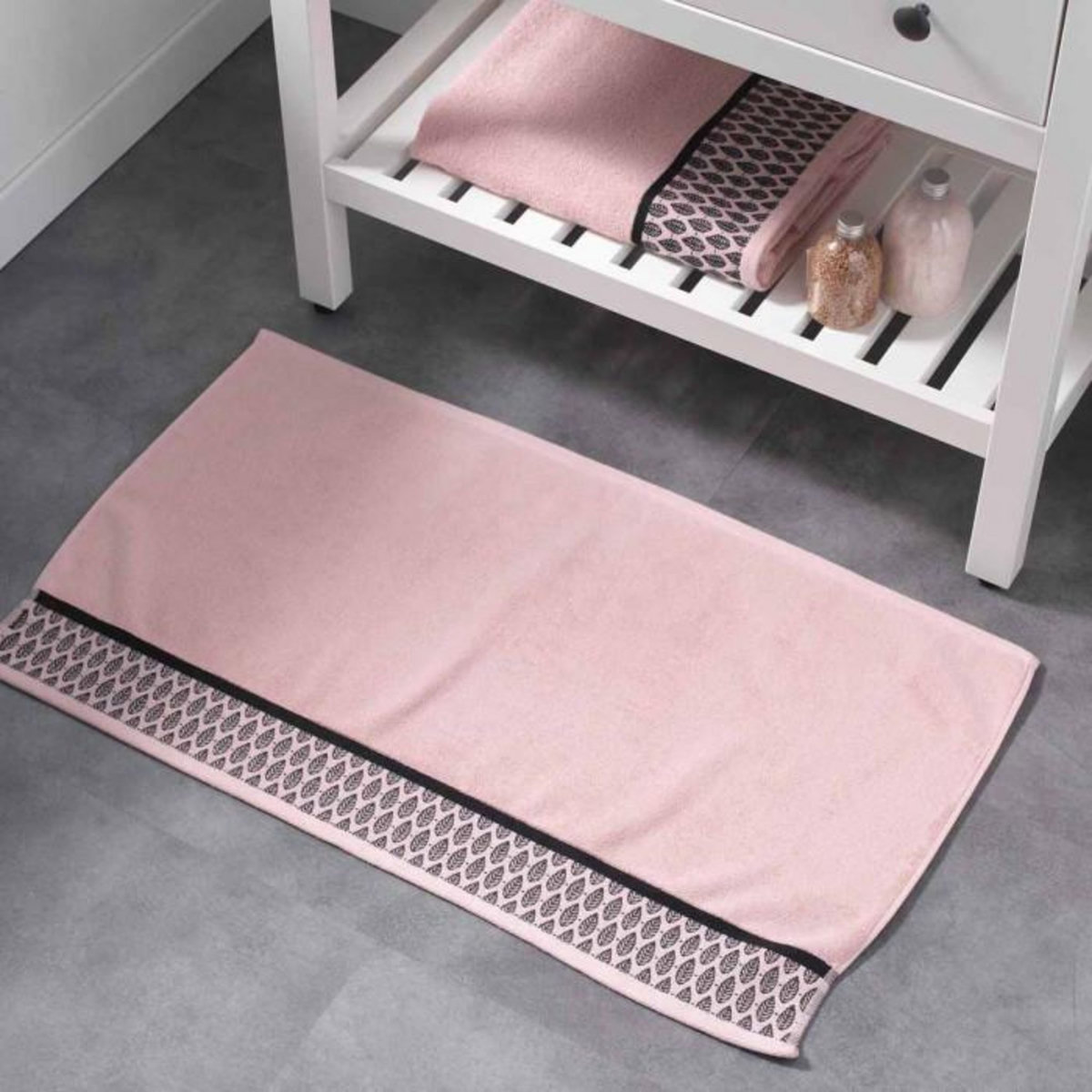 Paris Prix Tapis de Bain Imprimé  Botanica  50x85cm Rose