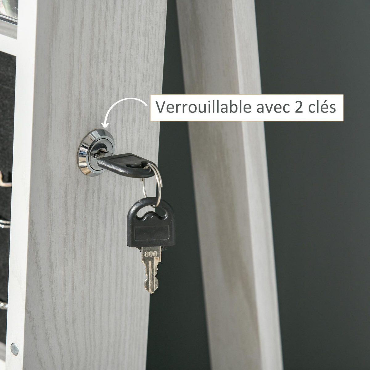 HOMCOM Armoire à bijoux pivotante verrouillable avec miroir - armoire bijoux multi-rangement - MDF gris clair