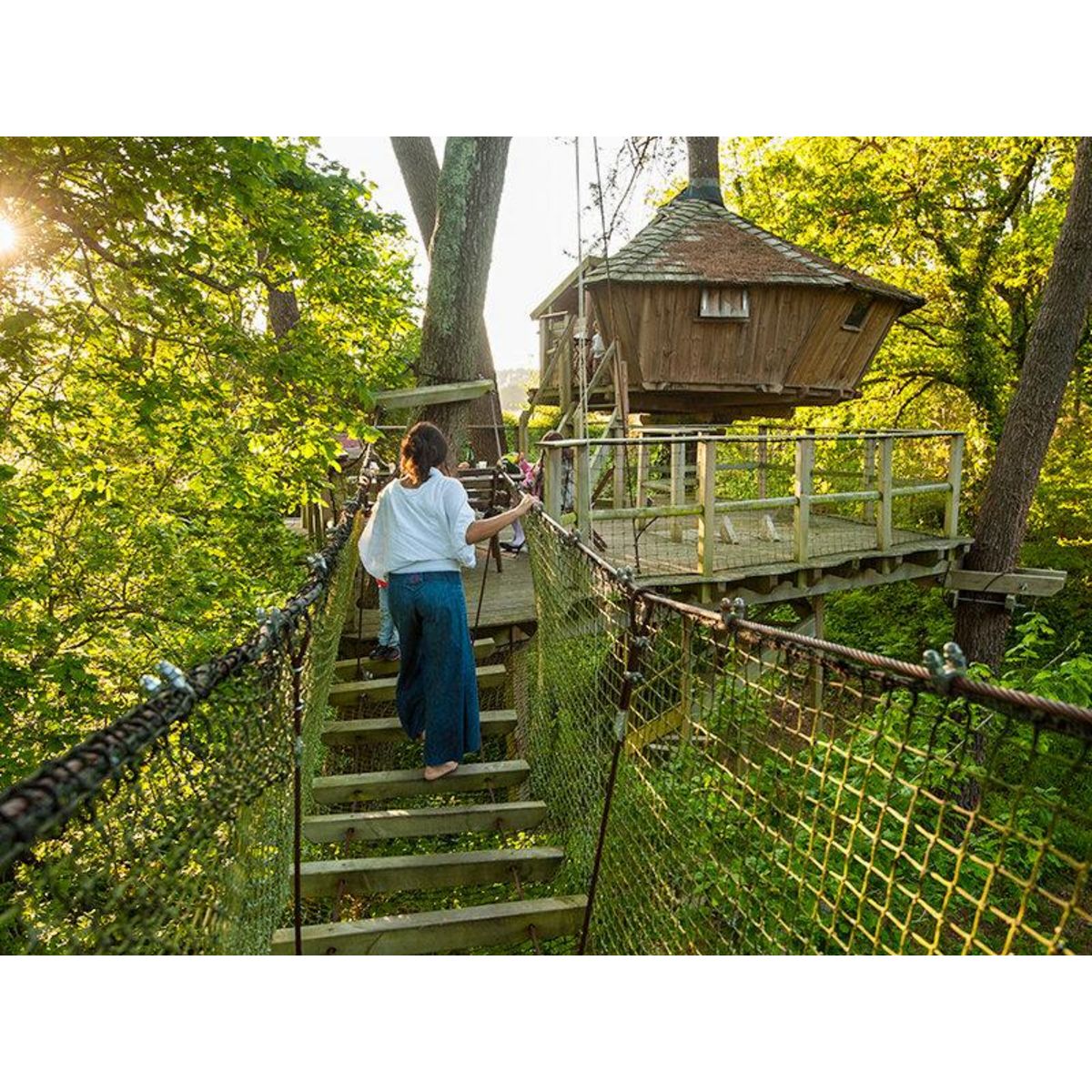 Smartbox 3 jours insolites en cabane perchée dans les arbres avec accès au spa près de Carnac - Coffret Cadeau Séjour