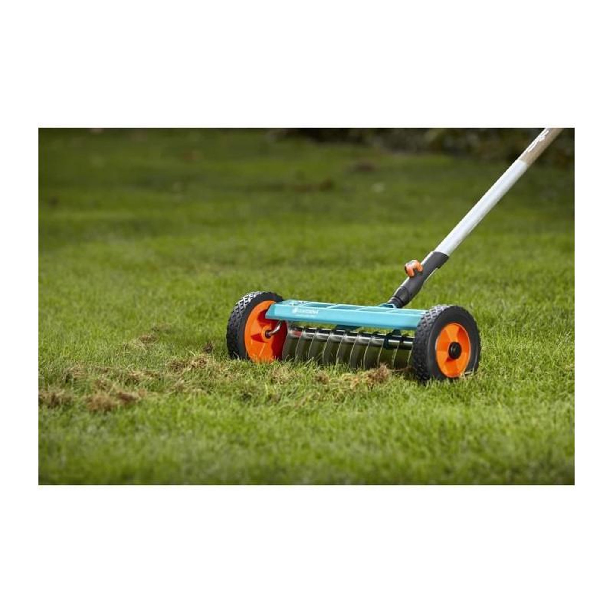 Voir la diapositive 4 : Gardena Scarificateur sur roues combisystem