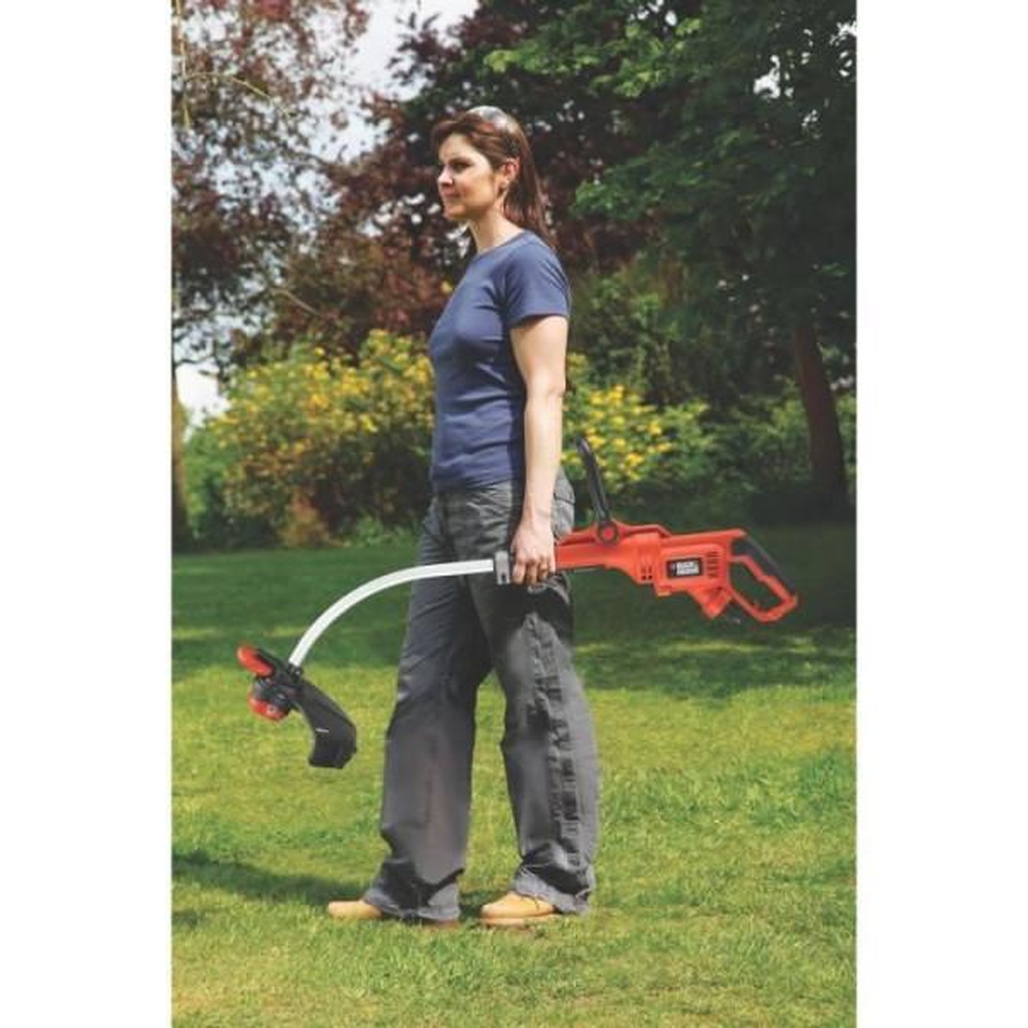 Voir la diapositive 3 : Black et Decker Coupe-bordure électrique BLACK+DECKER - GL7033 - 700W - 33 cm