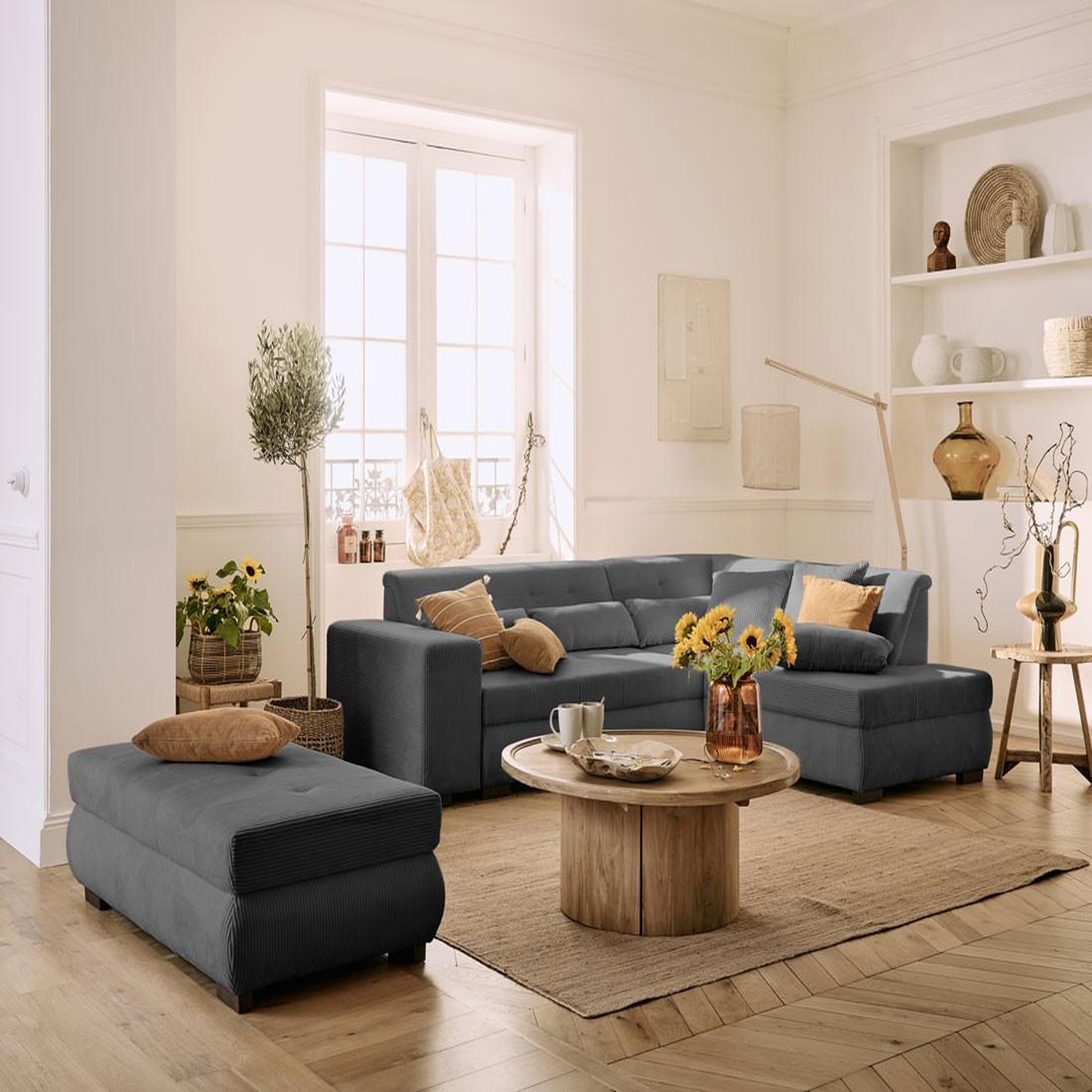 Voir la diapositive 3 : LISA DESIGN Vermont - pouf d'appoint - en velours côtelé