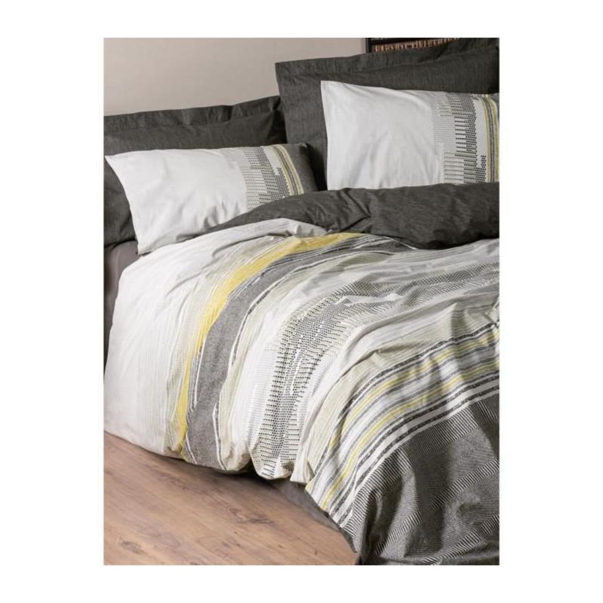 GENERIQUE Parure de lit - 129CTN64414 - 1 housse de couette 220 x 240 cm + 2 taies d'oreiller 60 x 60 cm - 100% coton ranforcé - Vison