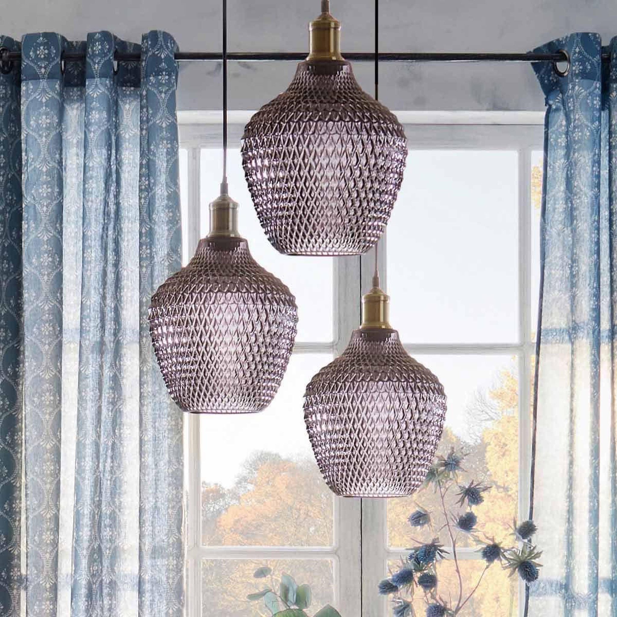 Voir la diapositive 2 : ATMOSPHERA Lampe suspension verre fumé  omaha  25cm gris