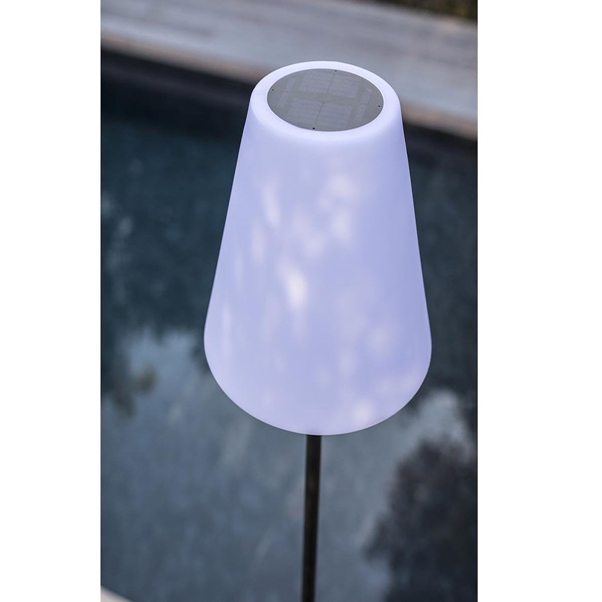 Lumisky Lampadaire lumineux solaire et rechargeable pied métal LED blanc chaud / blanc dimmable STANDY SOLAR H 150 cm
