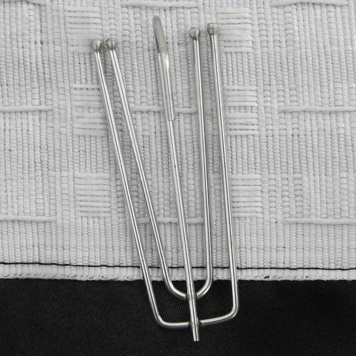 VIDAXL Rideaux occultants aspect lin avec crochets 2pcs Noir 140x175cm