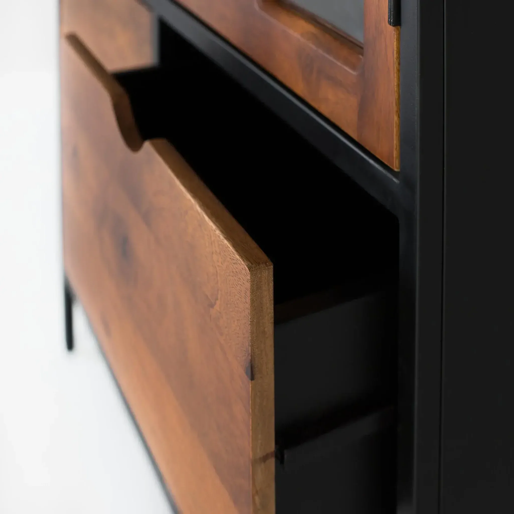 Voir la diapositive 6 : GINER Y COLOMER SL Vitrine en bois de manguier 90 cm style industriel