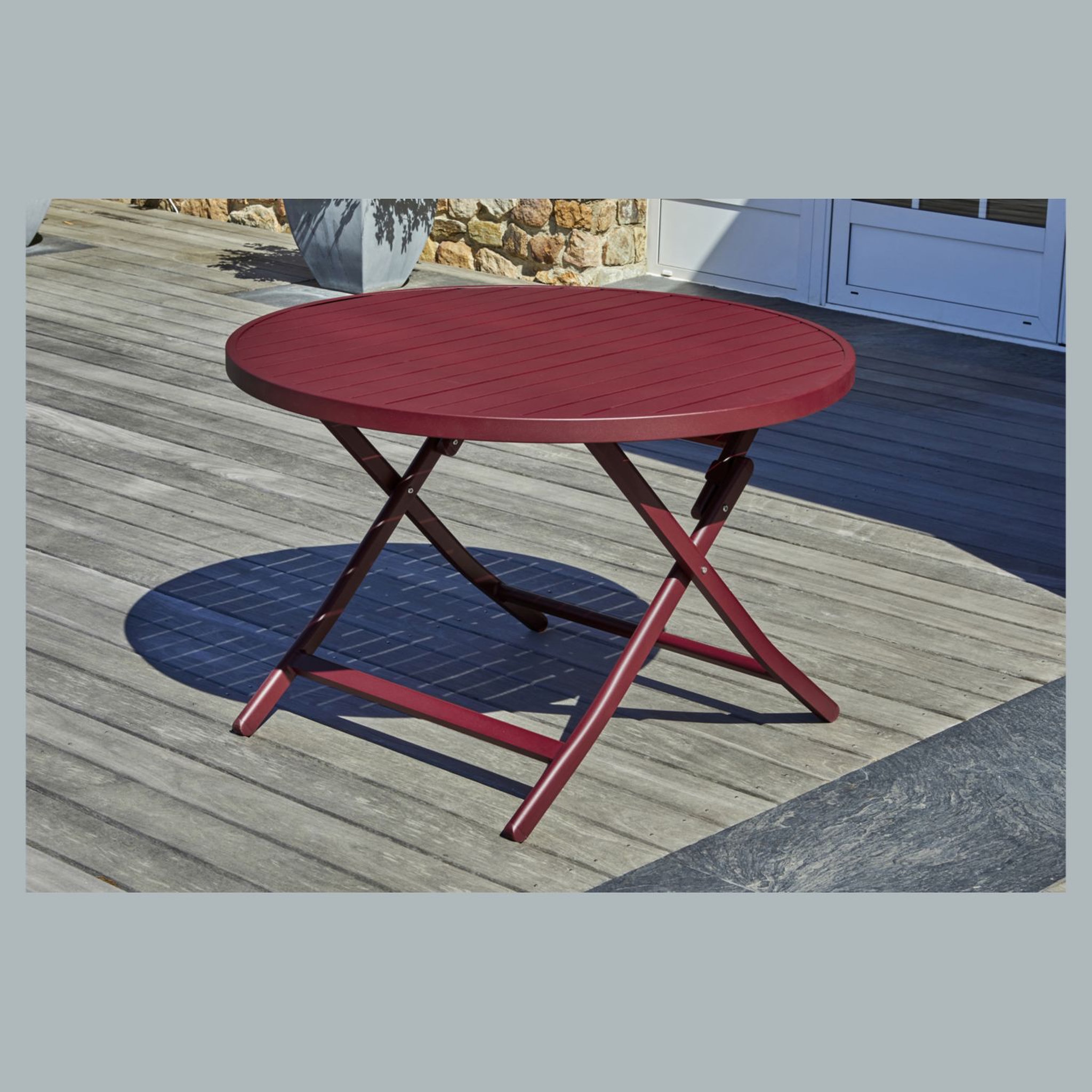 DCB GARDEN Table de jardin ronde pliante - 4/6 places - Aluminium - Rouge carmin - MARIUS