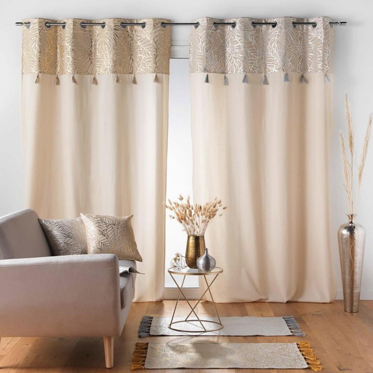 Douceur d'Intérieur Rideau 140x240 uni top métal pompons Solea argent